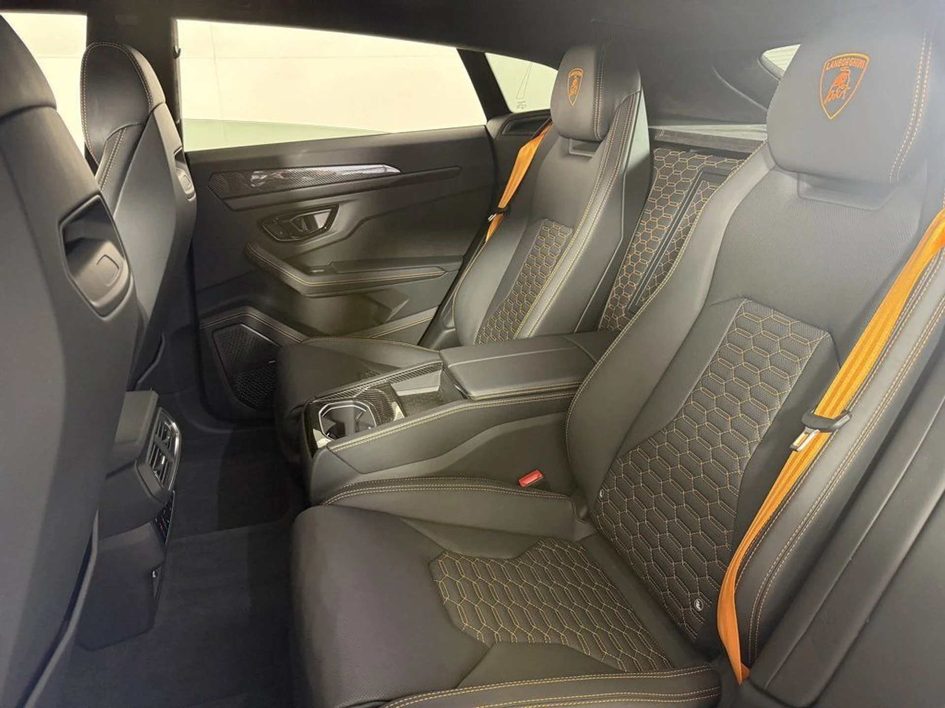 mph020_4113874400_2b2410ef471e4166921e5692bcc70d1d_d76f04f4e7