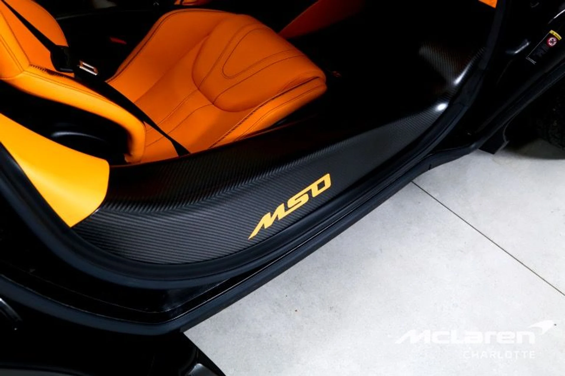 mph020_4114564814_Used_2022_Mc_Laren_765_LT_Spider_82a4e5a9aa