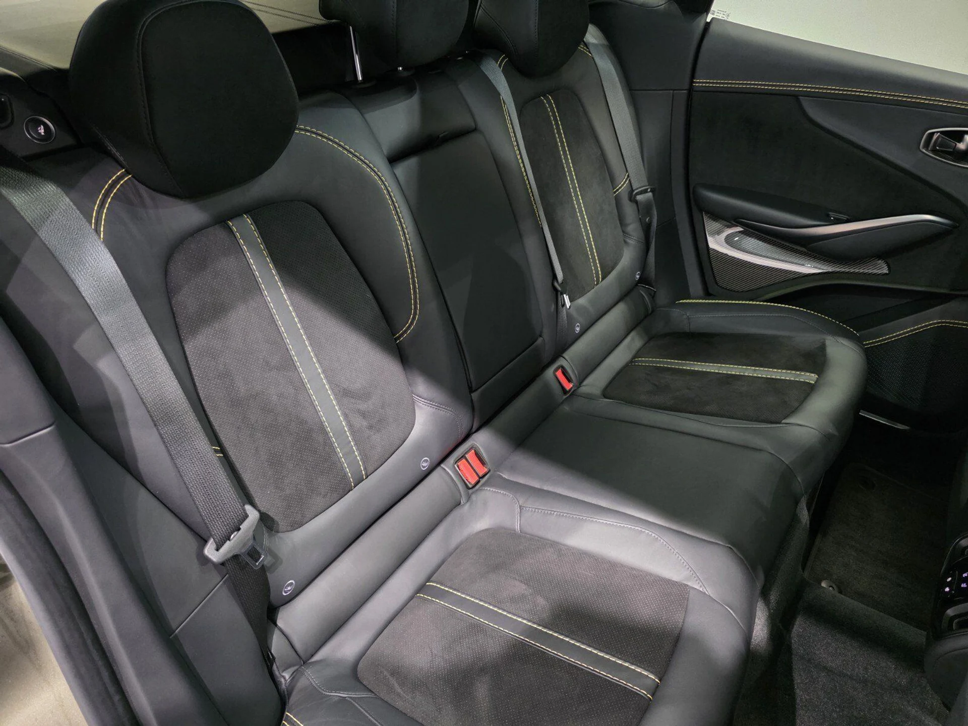 mph020_4115072739_675333dc74f8fd8fc3223eac01adb02c_86f44316ee