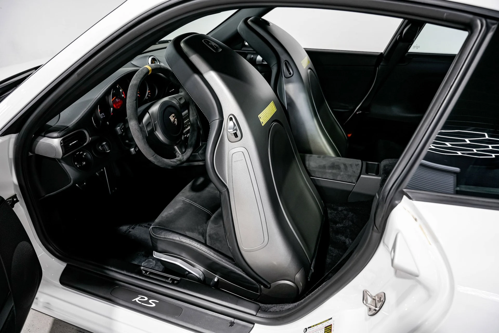 mph020_4122596746_032025e80a236ea51710c091f705ca48x_9a49b93666