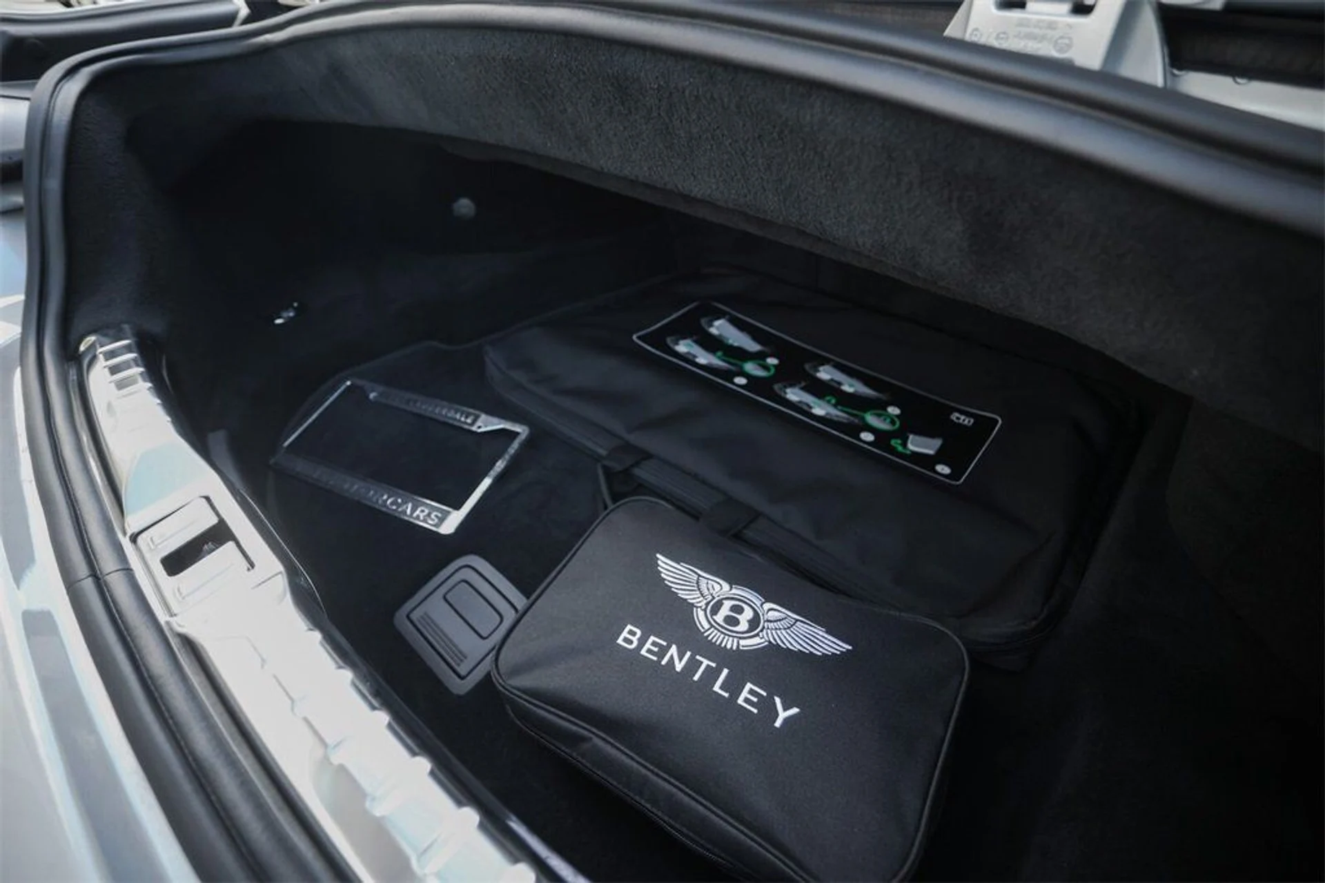 mph020_4123360201_2e3743efd1cf3c8a3f433ebf339537a1_287f422742