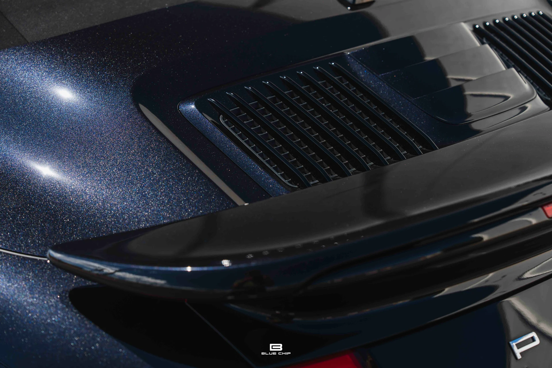 mph020_4132688721_6a2c27d60f04654656a92603_2017_Porsche_911_Turbo_21_912780d83d