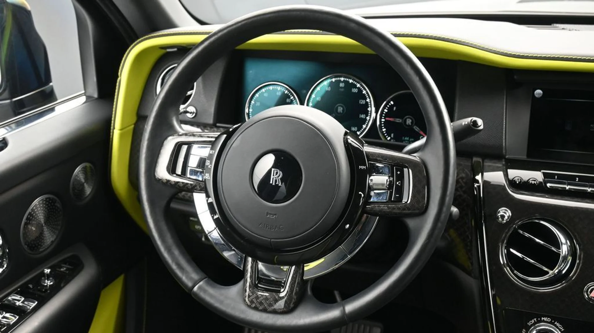 mph020_4134091110_d124e08b6f4a7372cf2db9a3a5c7c872x_defc5e8877