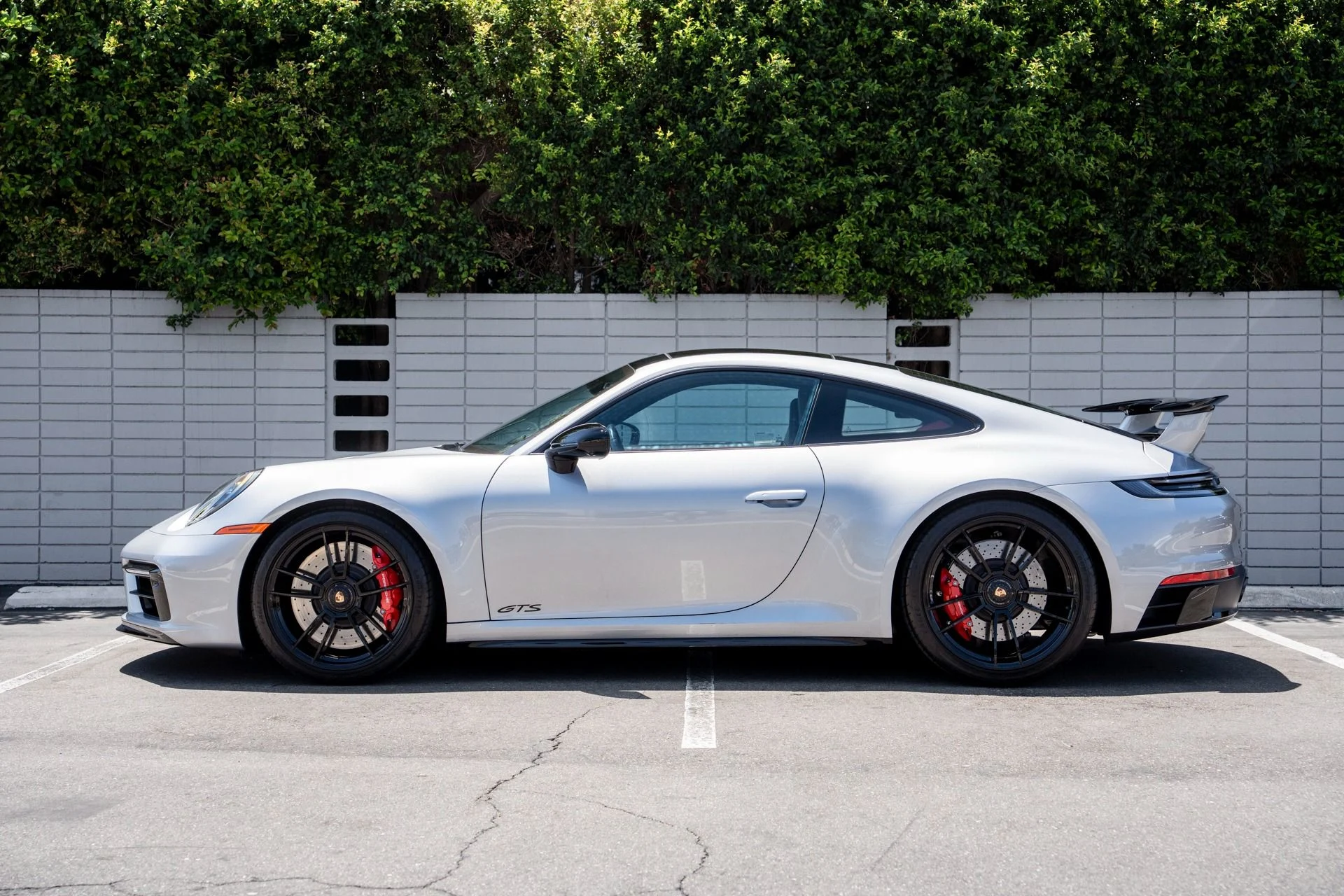 mph020_413521568_Used_2024_Porsche_911_Carrera_4_GTS_1751586999_af9d14e61f