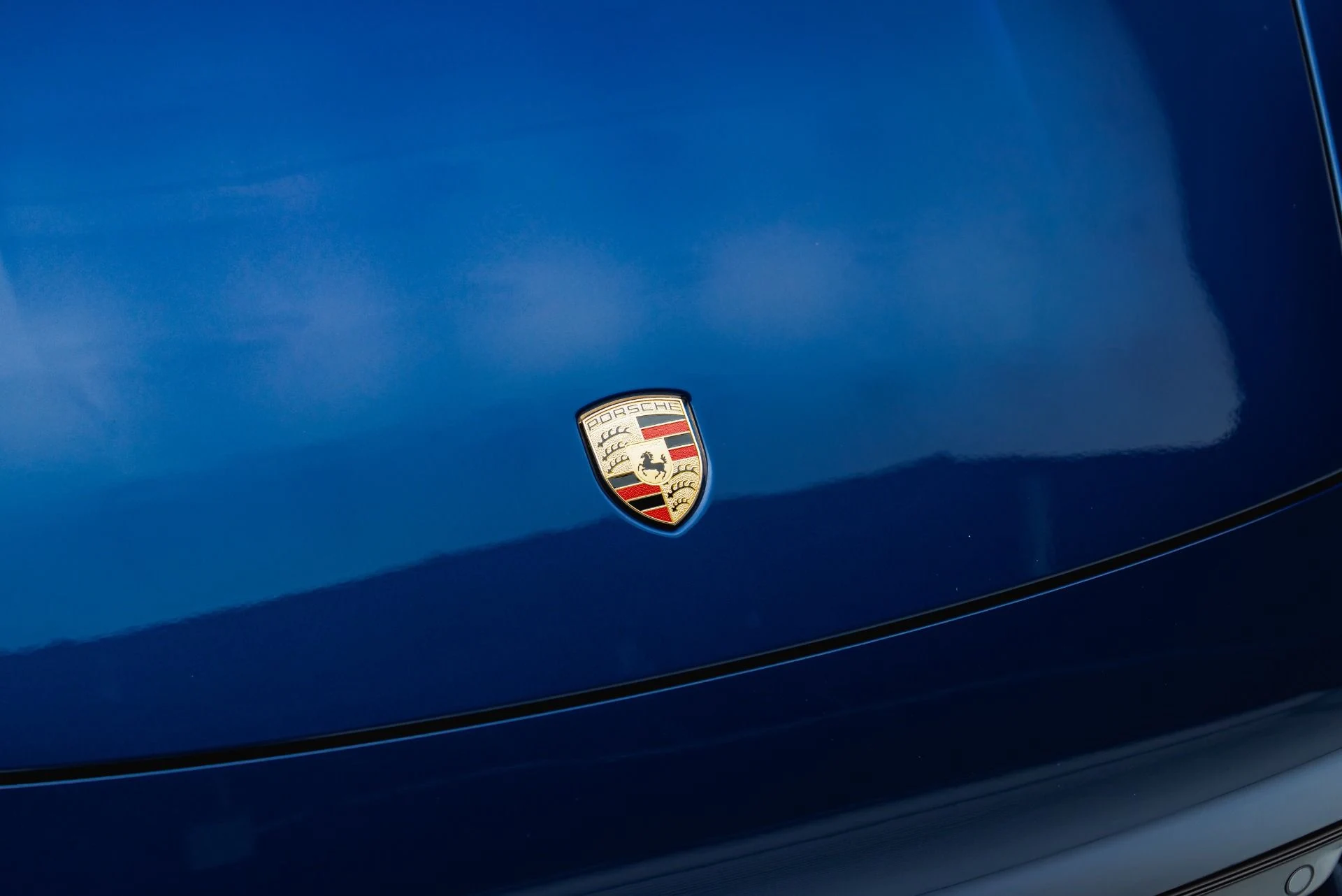mph020_4140775505_Used_2022_Porsche_911_Turbo_S_1791933701_7281b89896