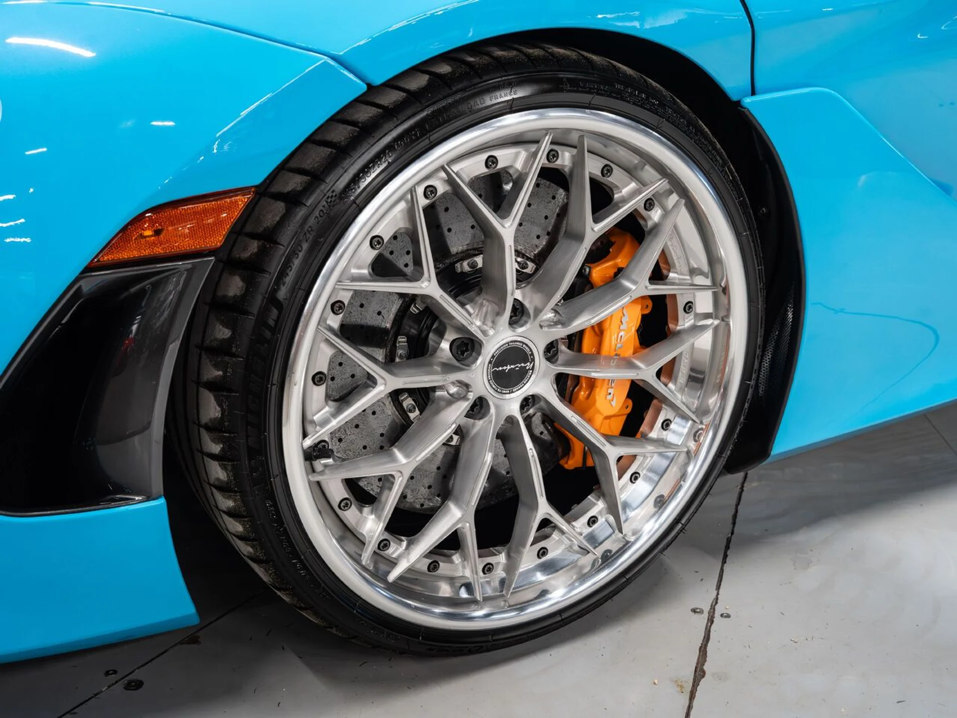 mph020_4142784669_mclaren_720s_2018_286c885a1b