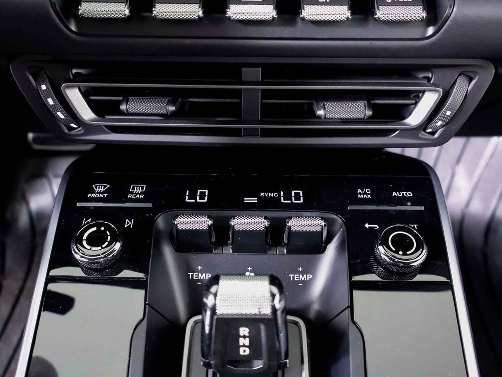 mph020_4157447292_e1ab645e1fab23c7bd6576c1d263bd23x_9092306c87