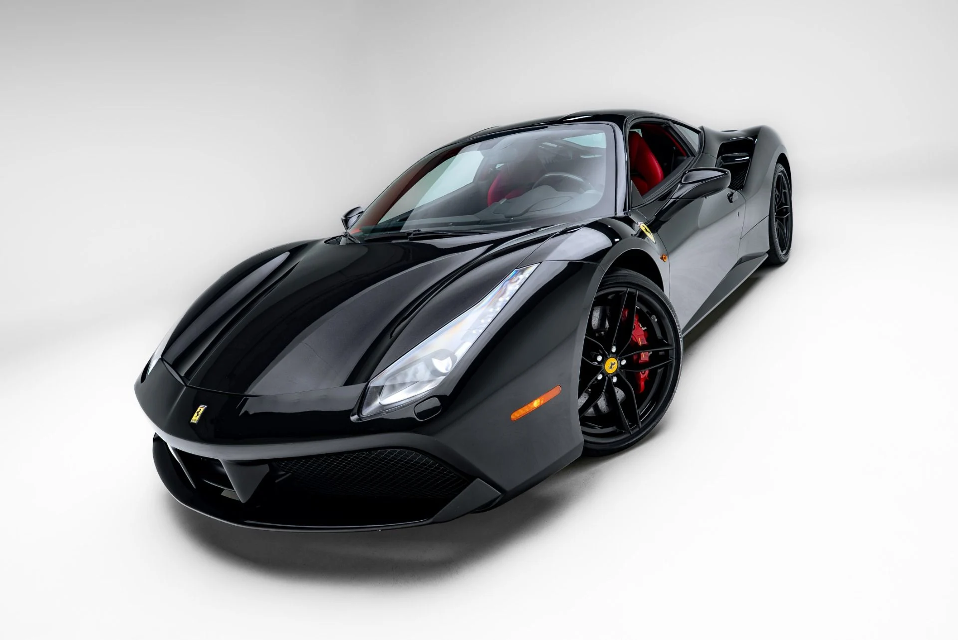 mph020_4165110735_Used_2019_Ferrari_488_GTB_1778776407_9900dbd617