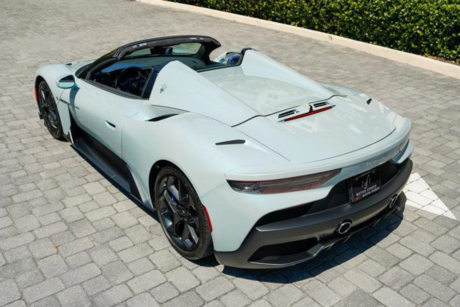 mph020_4169376716_22997717_21_640_06f8bc65bc