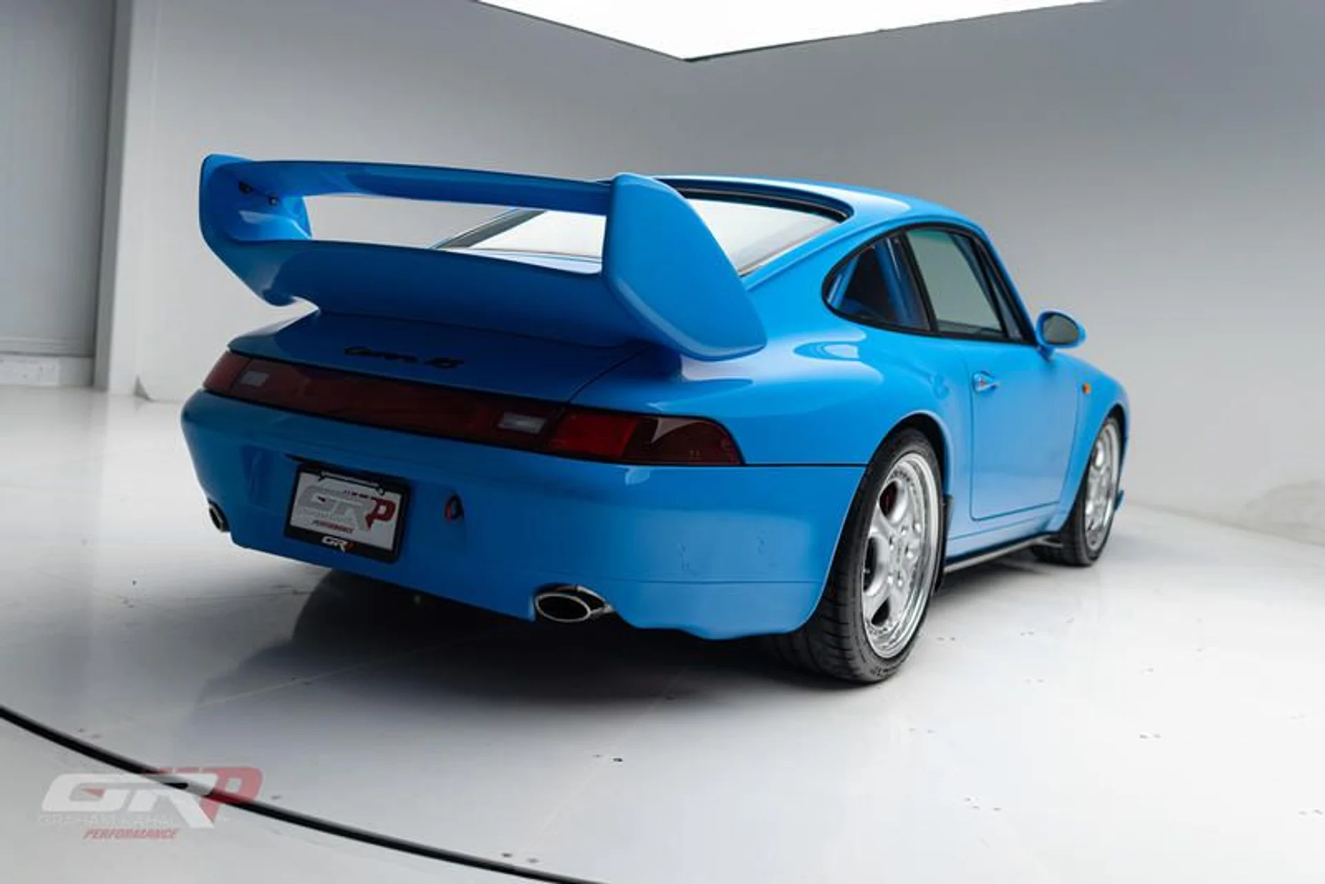 mph020_417769591_DDE_1_E21_A_0_CC_2_4364_8_F2_D_E620233_A5318_6c324480a3