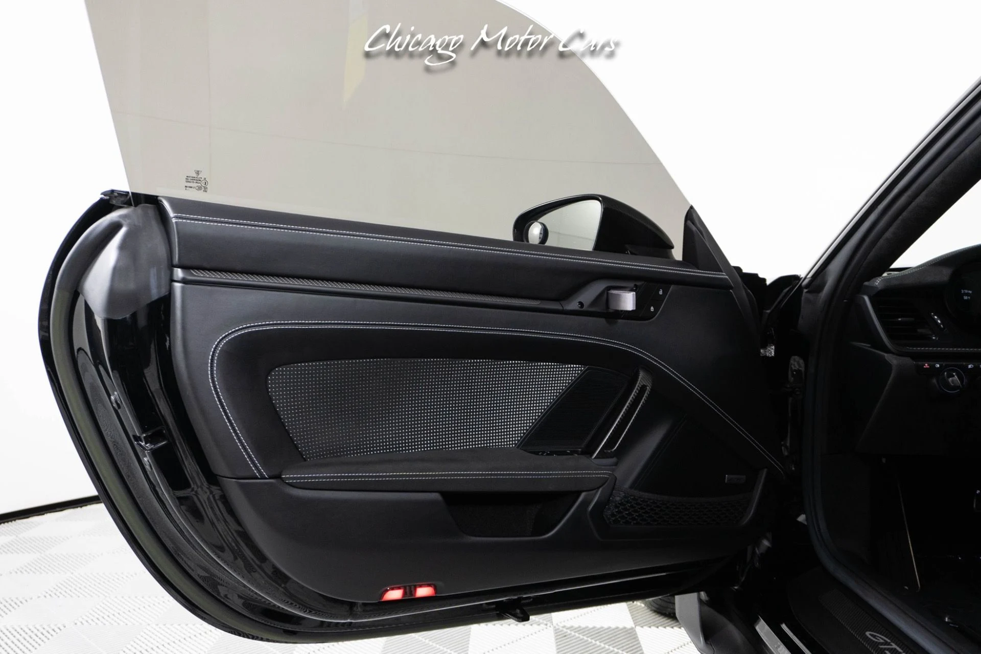 mph020_4179228276_13199_p21_l_09a2dd9f9b