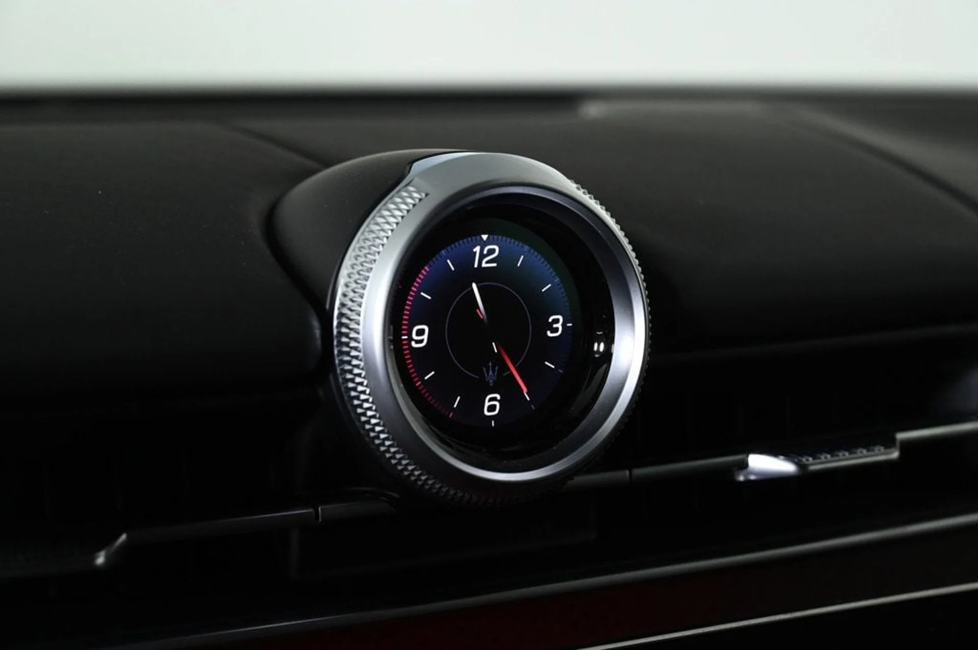 mph020_4184656200_used_2025_maserati_grecale_modena_11350_22913520_20_1024_58ab95a463