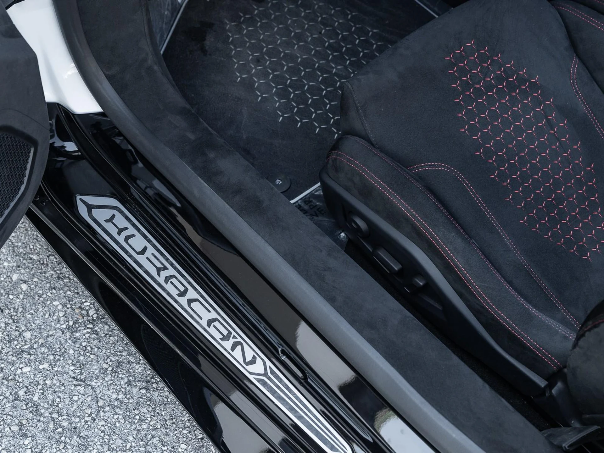 mph020_4197028476_Used_2018_Lamborghini_Huracan_Performante_Spyder_1761599143_cdb3c47a98