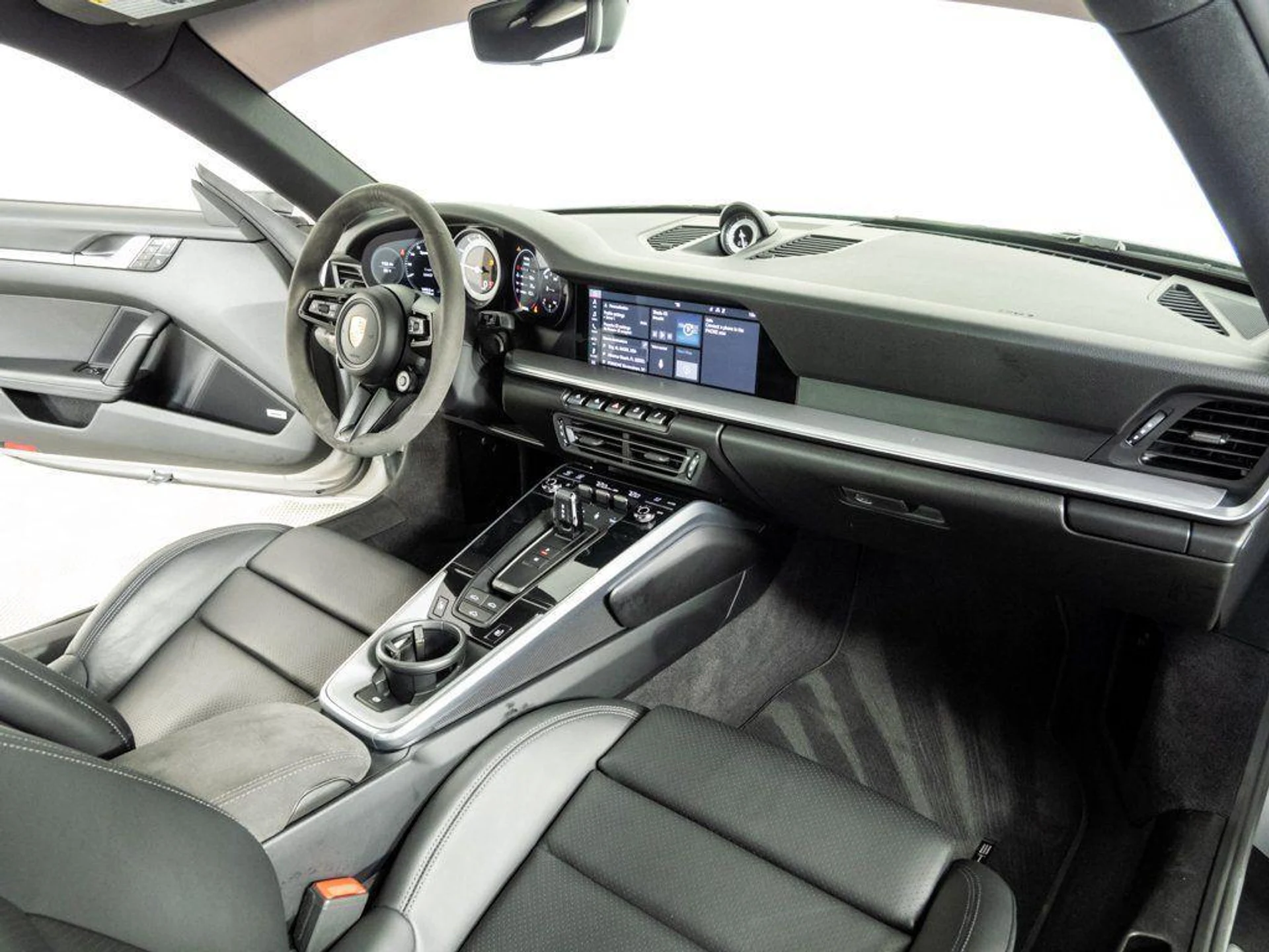 mph020_4203851953_C_An_DB_Zr_KH_Rdy9_Dl0_NO_Bmr2fq_Z_Cw_84a46f89f1