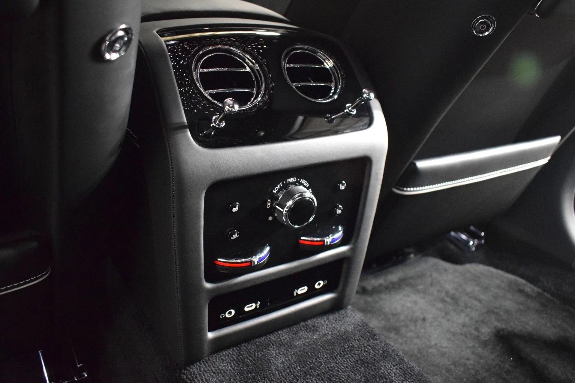 mph020_4204854992_2b65462147e384e7803d6656d7aafc69x_58b627f3f1