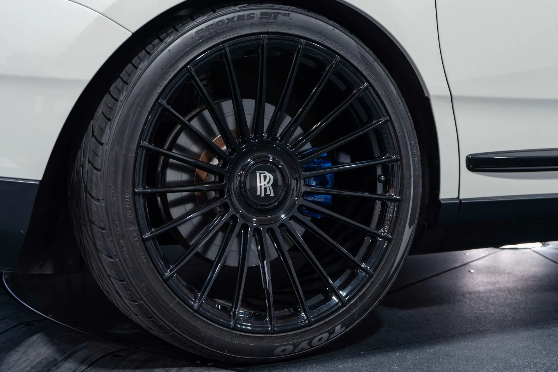mph020_4208248_Used_2021_Rolls_Royce_Black_Badge_Cullinan_Black_Badge_Provenance_2027_1771275656_4018e4f410