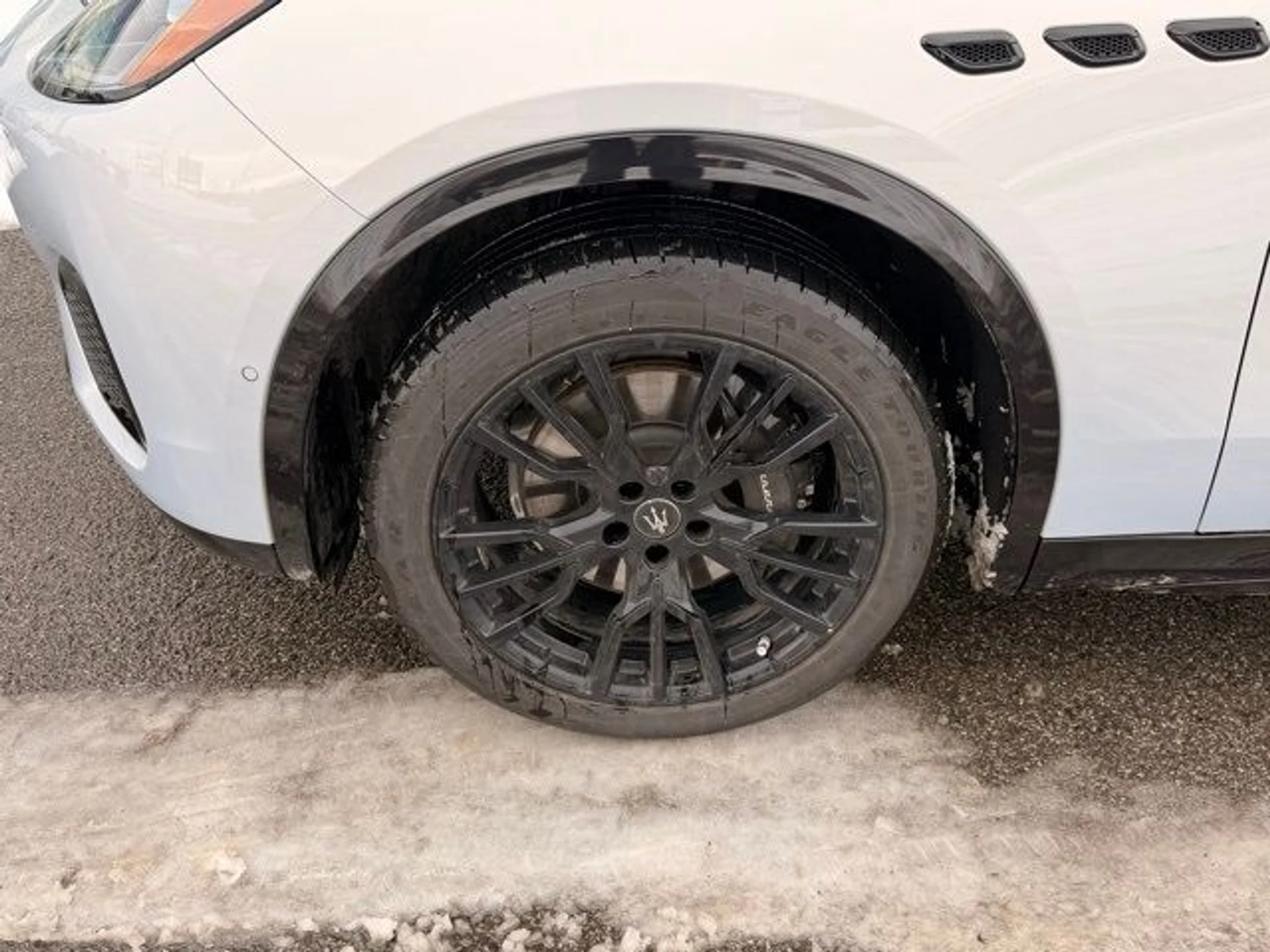 mph020_4208841910_bed09ea05ed0649e4de7d0df3a1b88d7_0054a40b8a