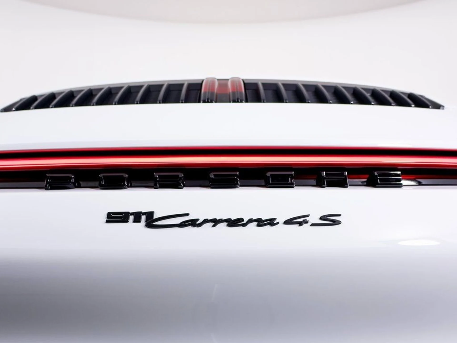 mph020_4213752093_ed6ee6cf1f270d82a4679216801ce590x_b7d308b235