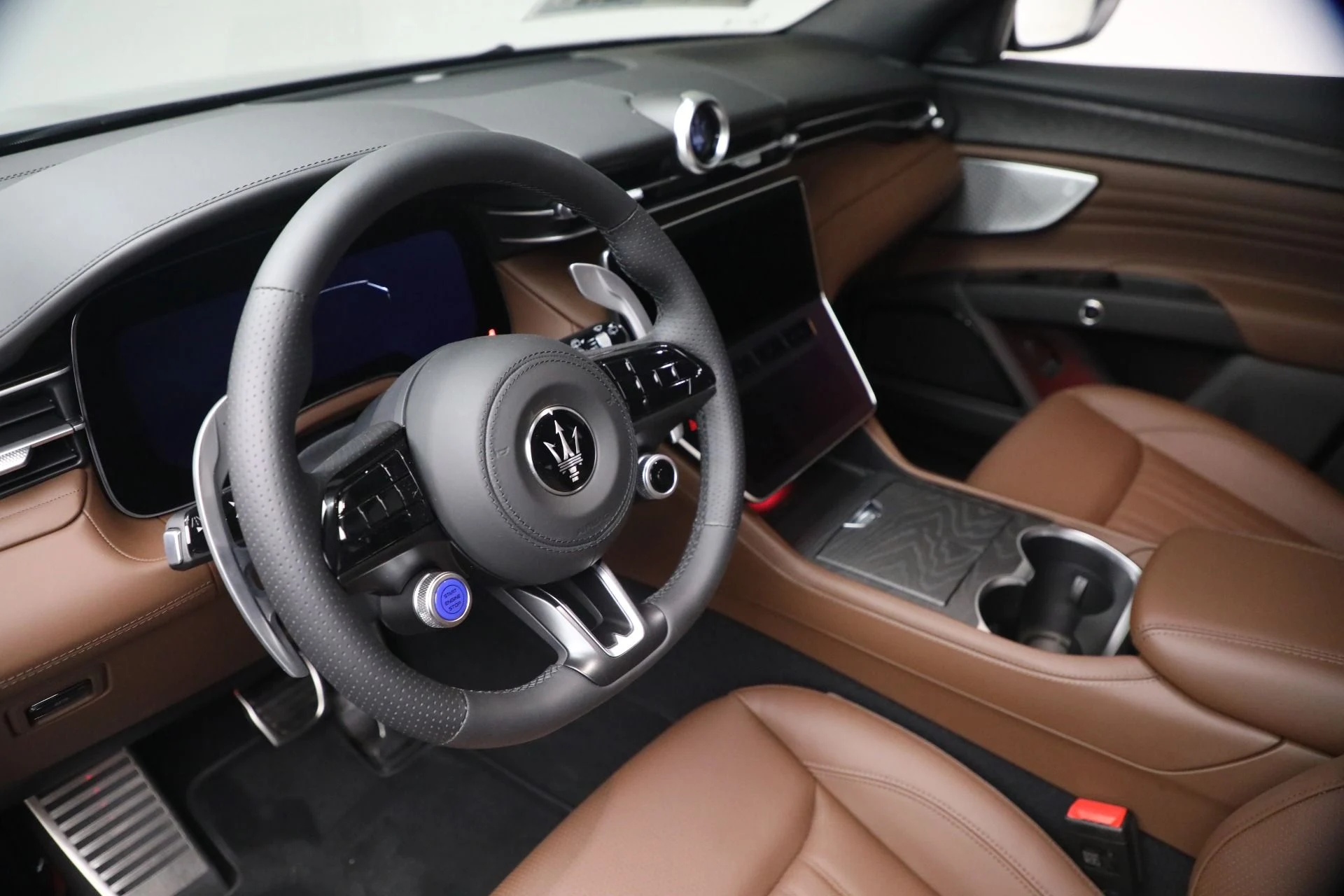 mph020_4215304361_New_2026_Maserati_Grecale_Modena_V6_1777492729_cbc22a5c96