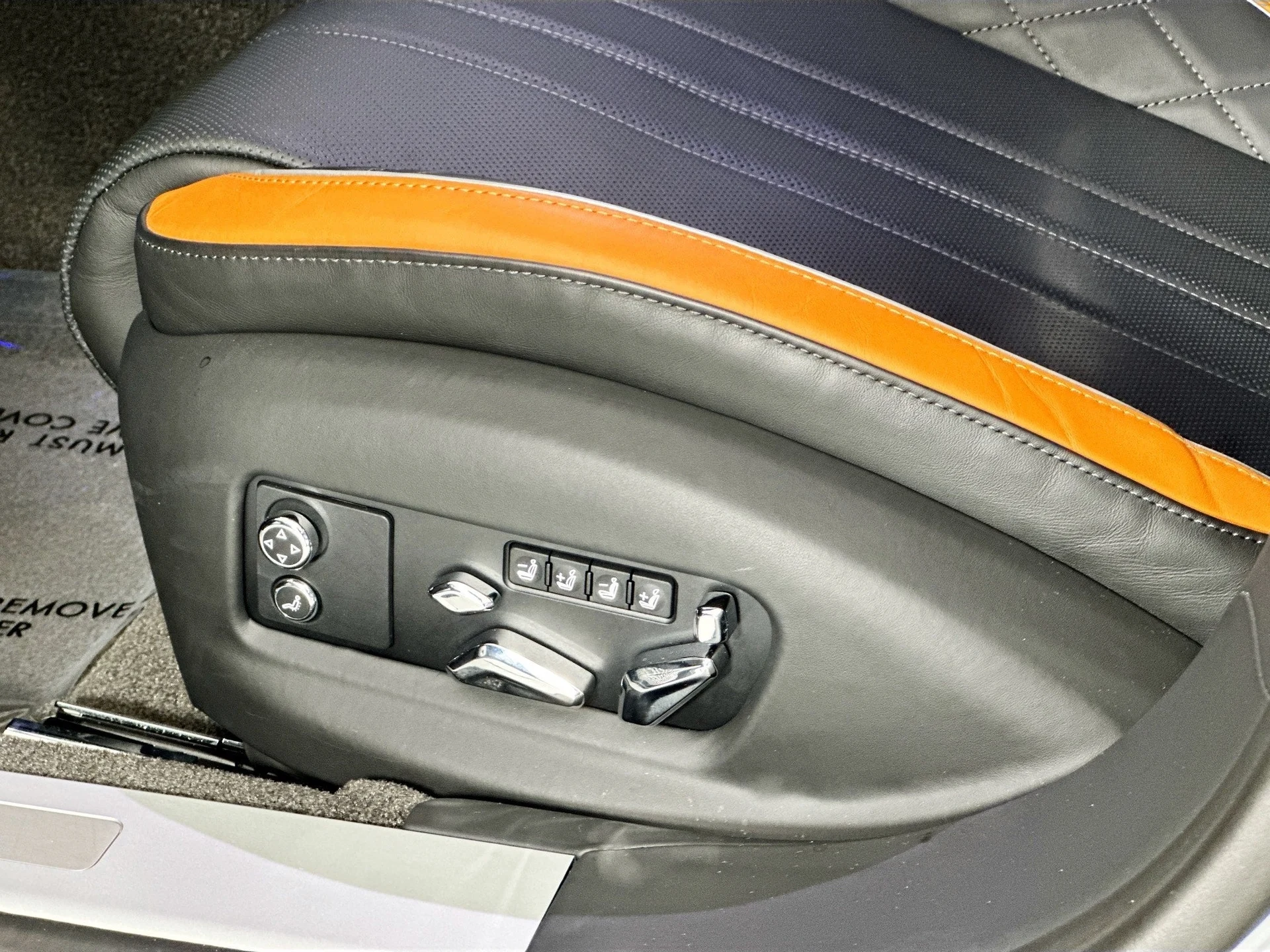 mph020_421812639_21_b22dea2cdb