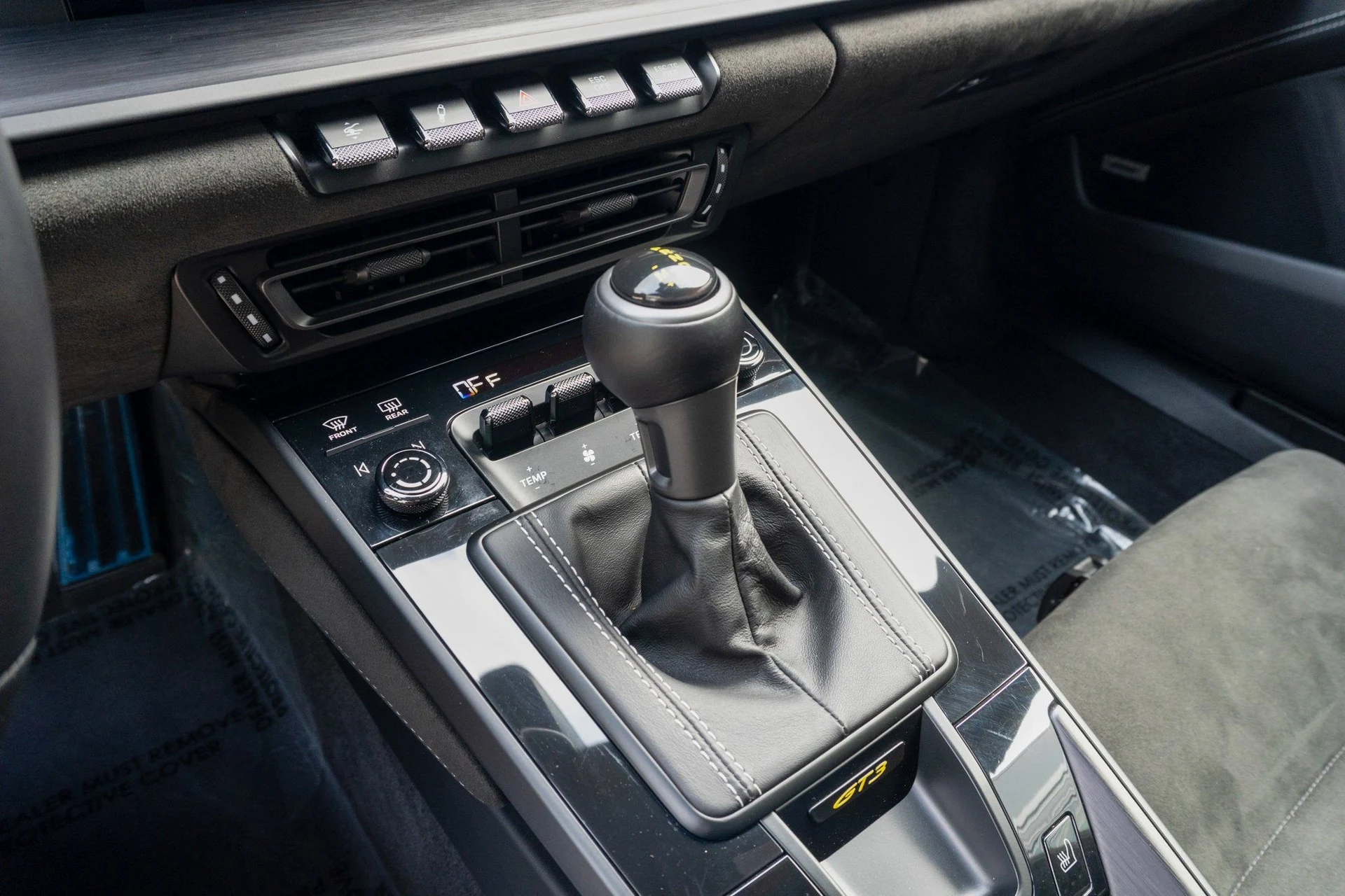 mph020_42246353_9d3cb99dc0c9484d9cfdae94ccabbe8e_65435be7de