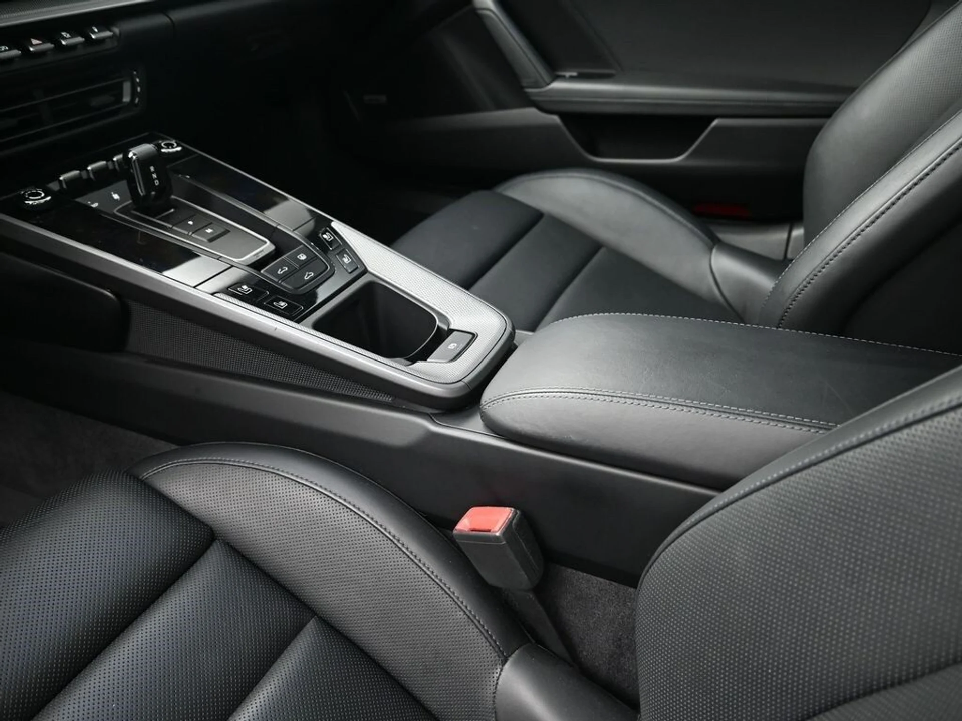 mph020_4226144934_e31111b3d4b43608a3ada73d839b8a82x_67b6d0e7bc