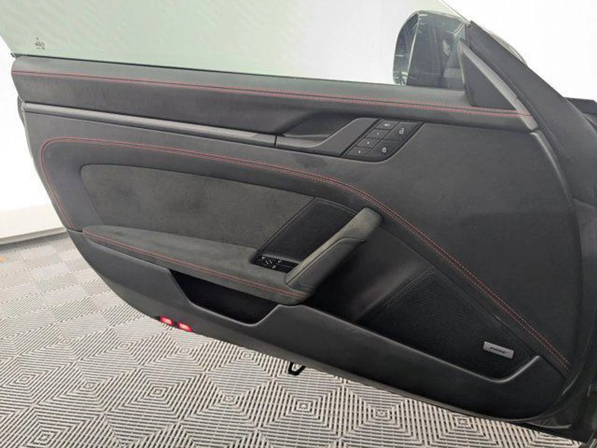 mph020_4227689607_tsxu9z1_Fr_Ul_poj7xsr3l_X52_Ao0_f3091b41fb