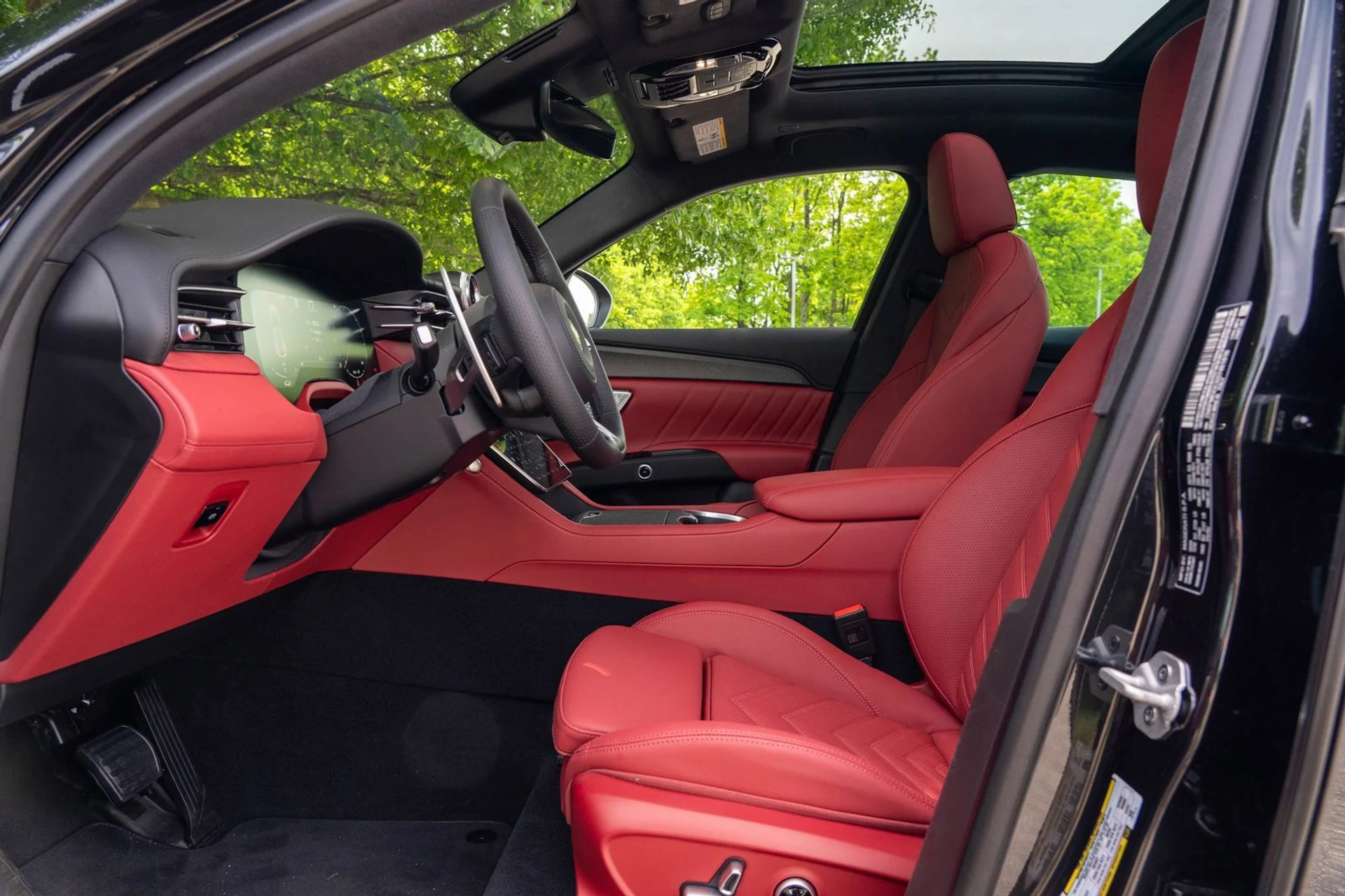 mph020_423544273_c283e8a1ad4743ed99b420f65e8d5fe9_80f14c46d4