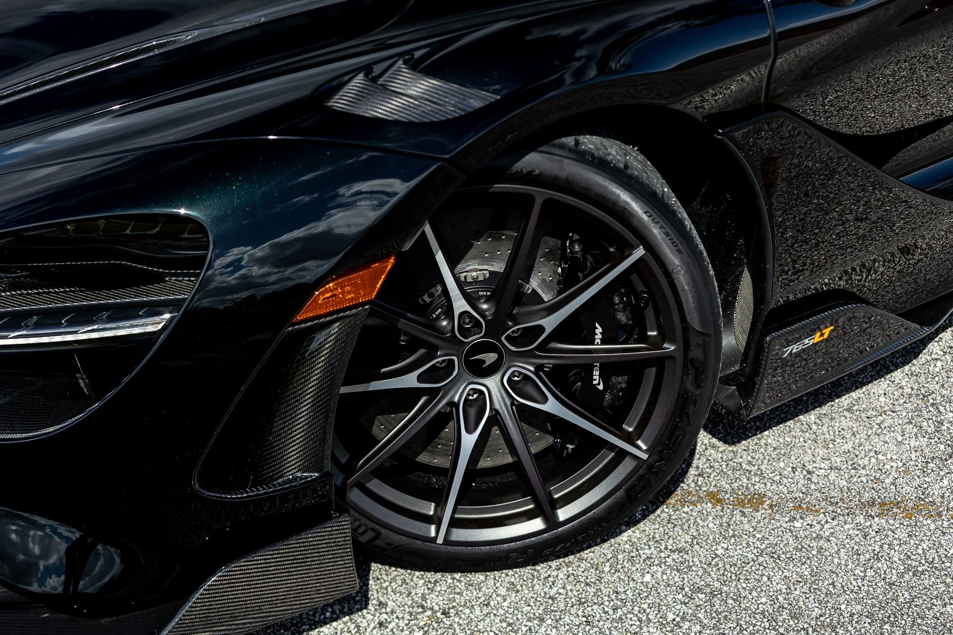 mph020_4241086251_306_p21_l_1158a6cc4d