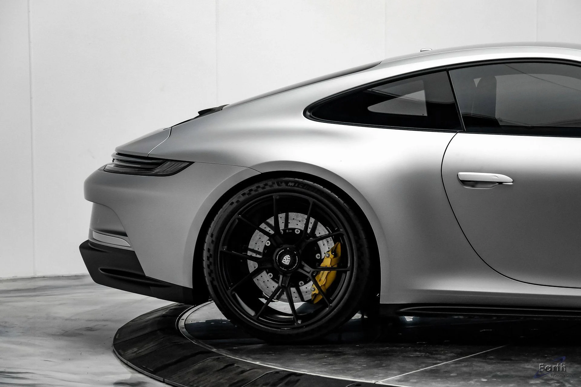 mph020_4253057990_e40ba31842b4b3306167e03c7a7034e4x_a255b1a37d