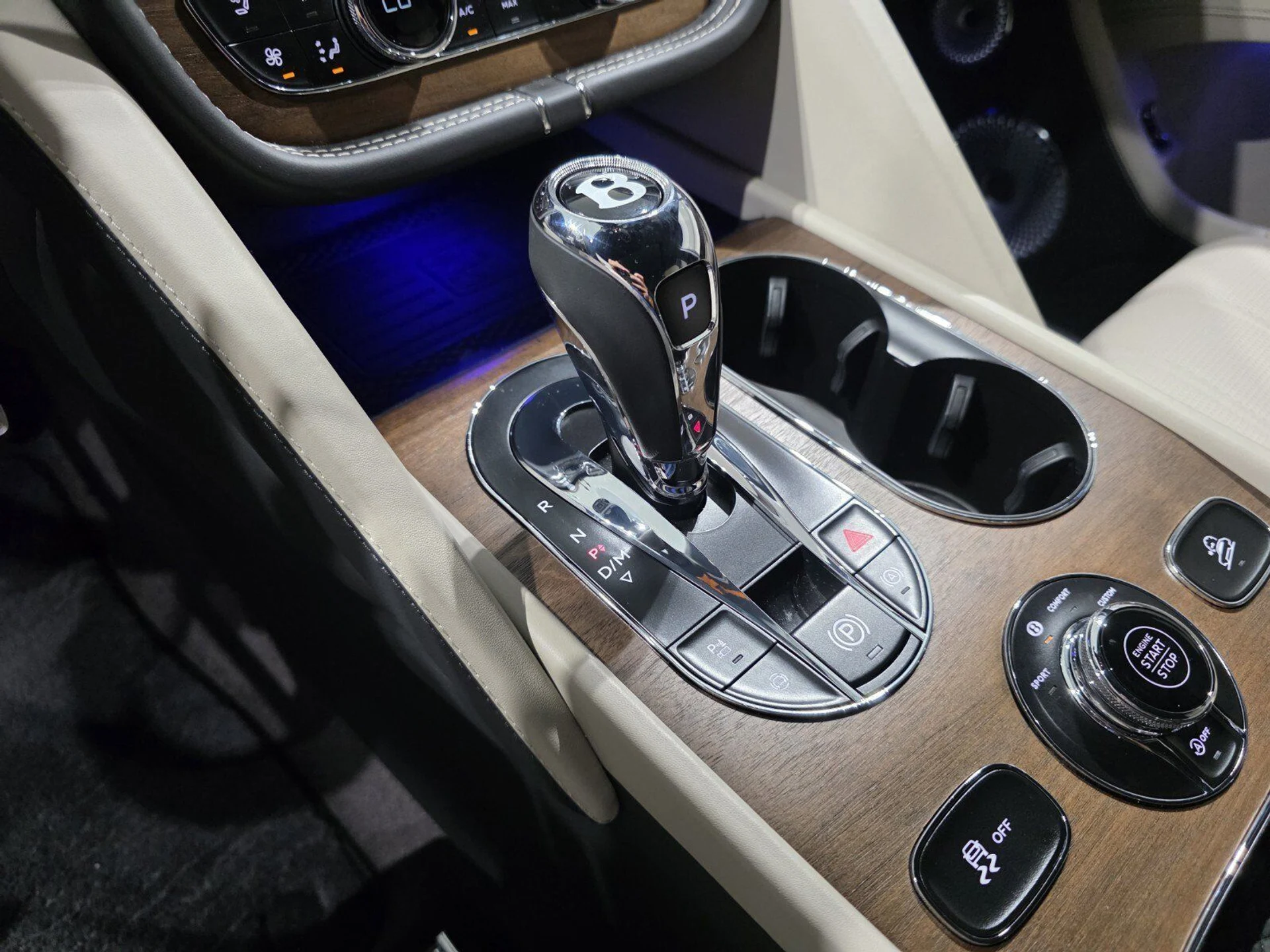 mph020_4255077300_9d7897baed04c27e324d042385afbafb_b674a621db