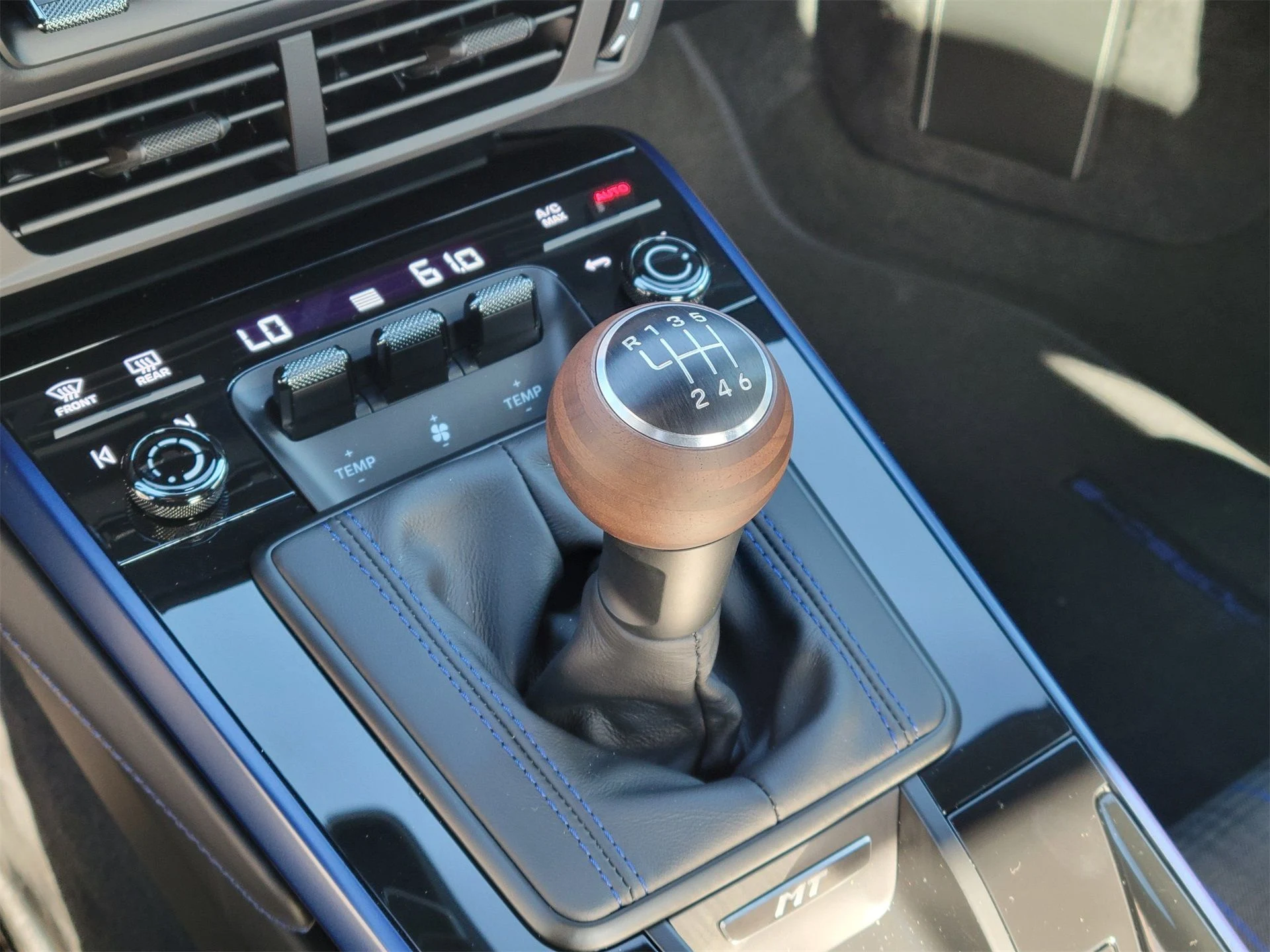 mph020_4264471208_0dba7b146e683177a9e6ea92563717f2_30d081cd63