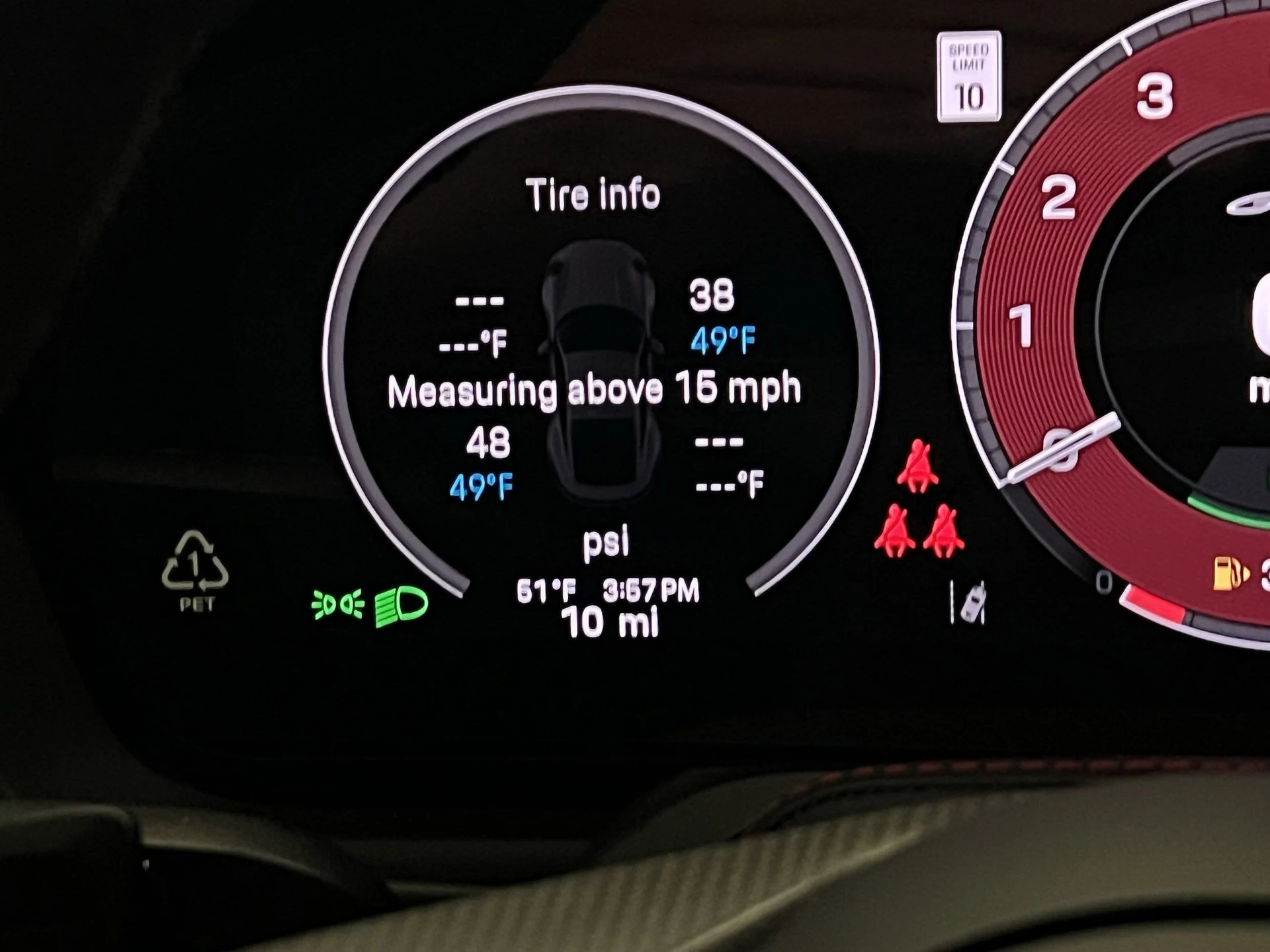 mph020_4271012704_b77bce7294b97d6c25c5242a57569af2x_568ea01977