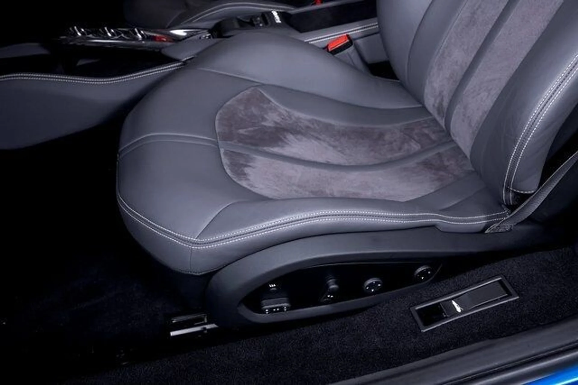 mph020_4273429505_bf8b91cd5aa6860f3c8f584d5a68db5ex_48ce5d5691