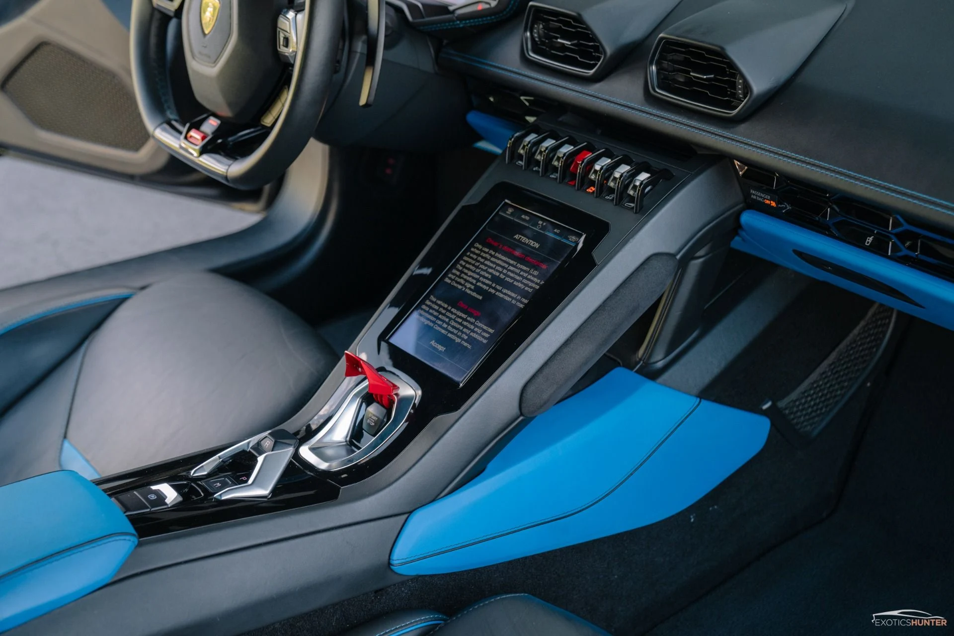 mph020_433706296_Used_2020_Lamborghini_Huracan_EVO_in_Nero_Helena_w_FULL_Stealth_PPF_Blue_Interior_Vossen_Wheels_1743710386_568d4fb812