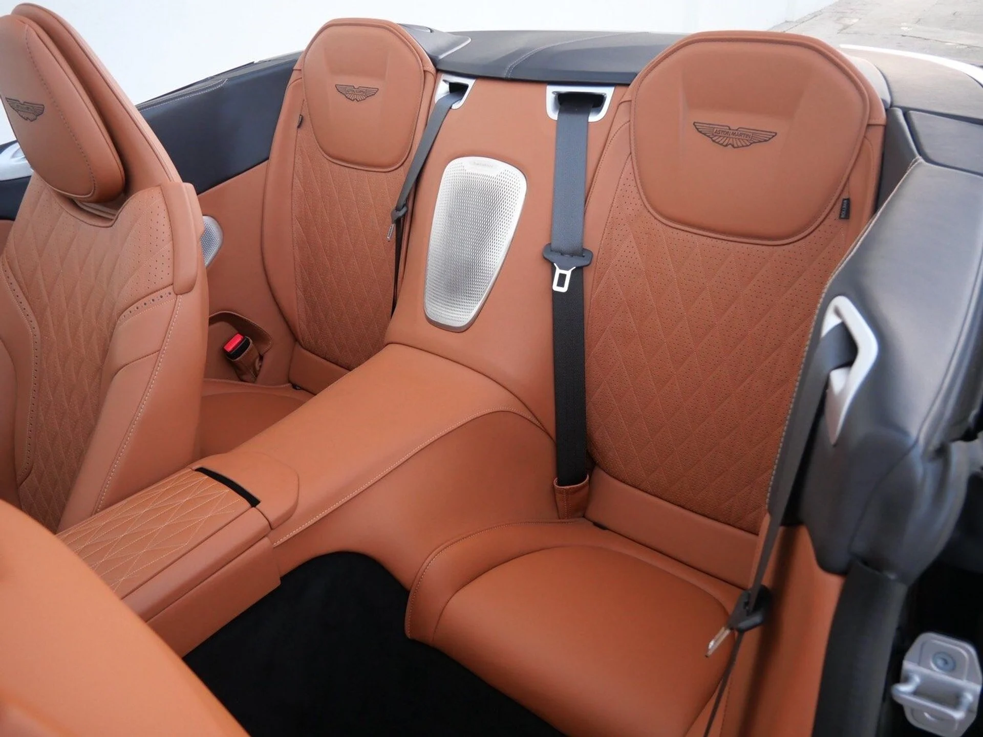 mph020_433847246_7167c6029ca80e18b211f8925b3c98d4x_9cc88b7924