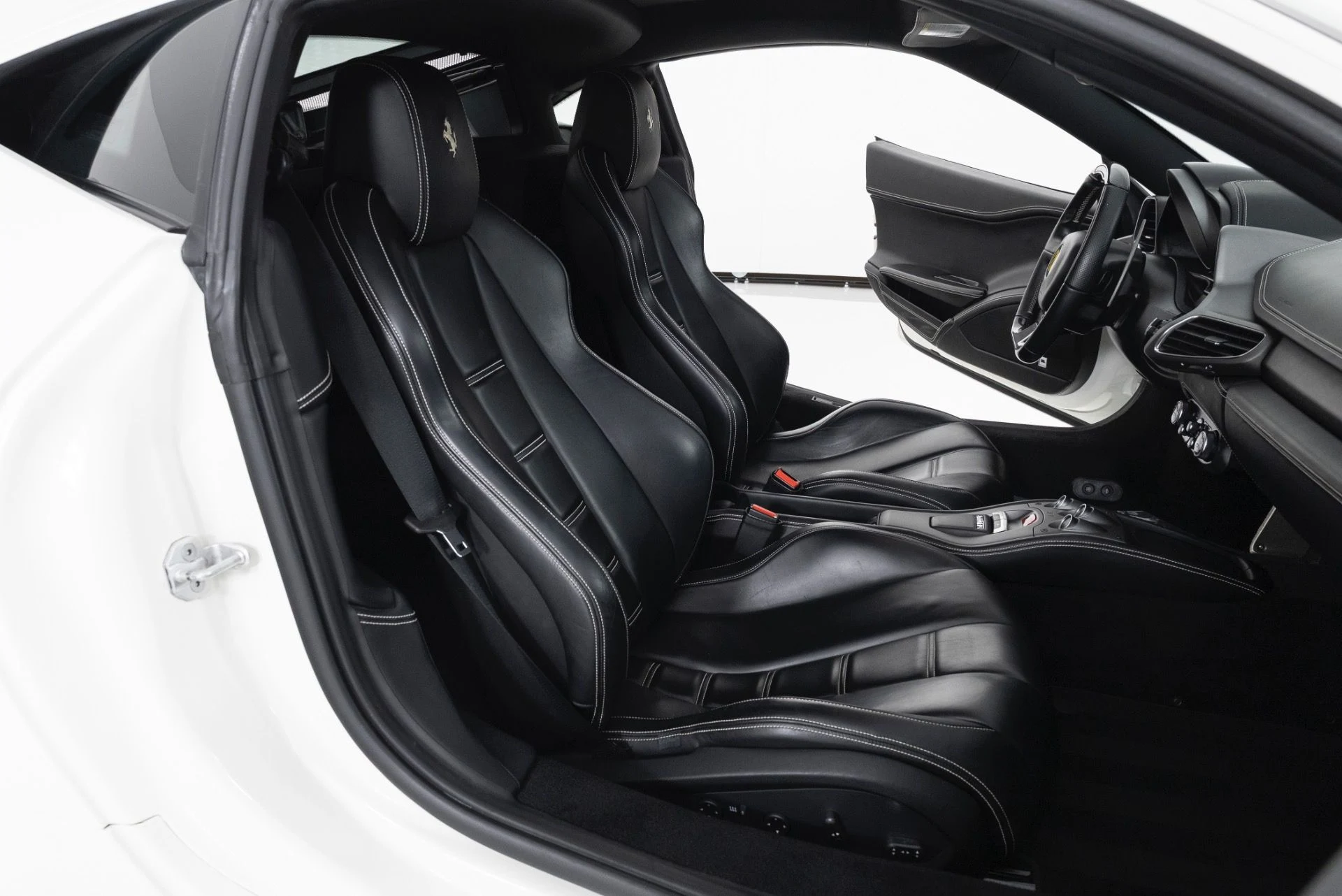 mph020_442638524_Used_2015_Ferrari_458_Italia_Coupe_1753415709_043ac065a2