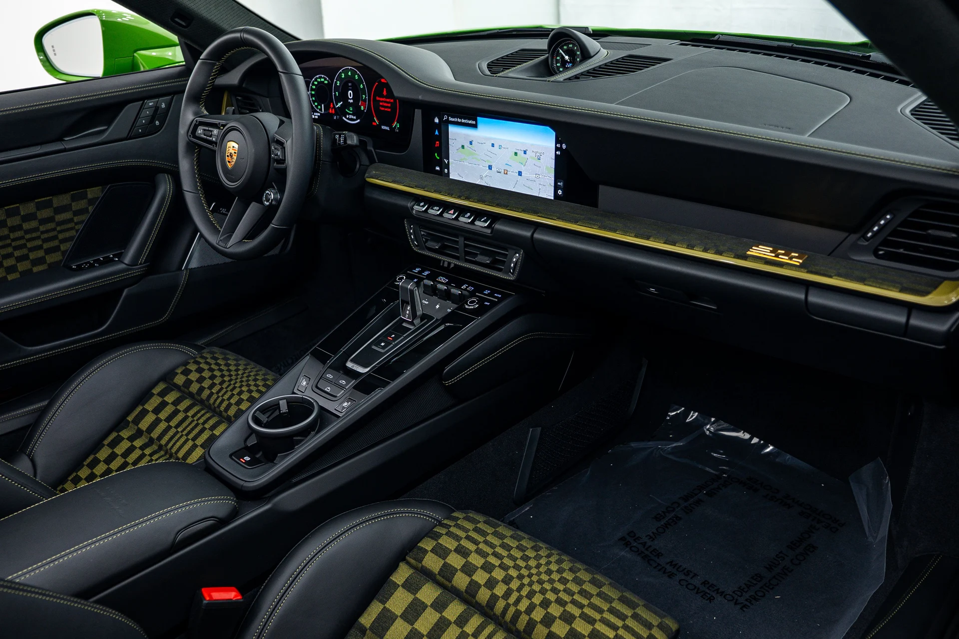 mph020_443712708_11c4ee6f3456db17243699801be64ff7_3ed2c9e899