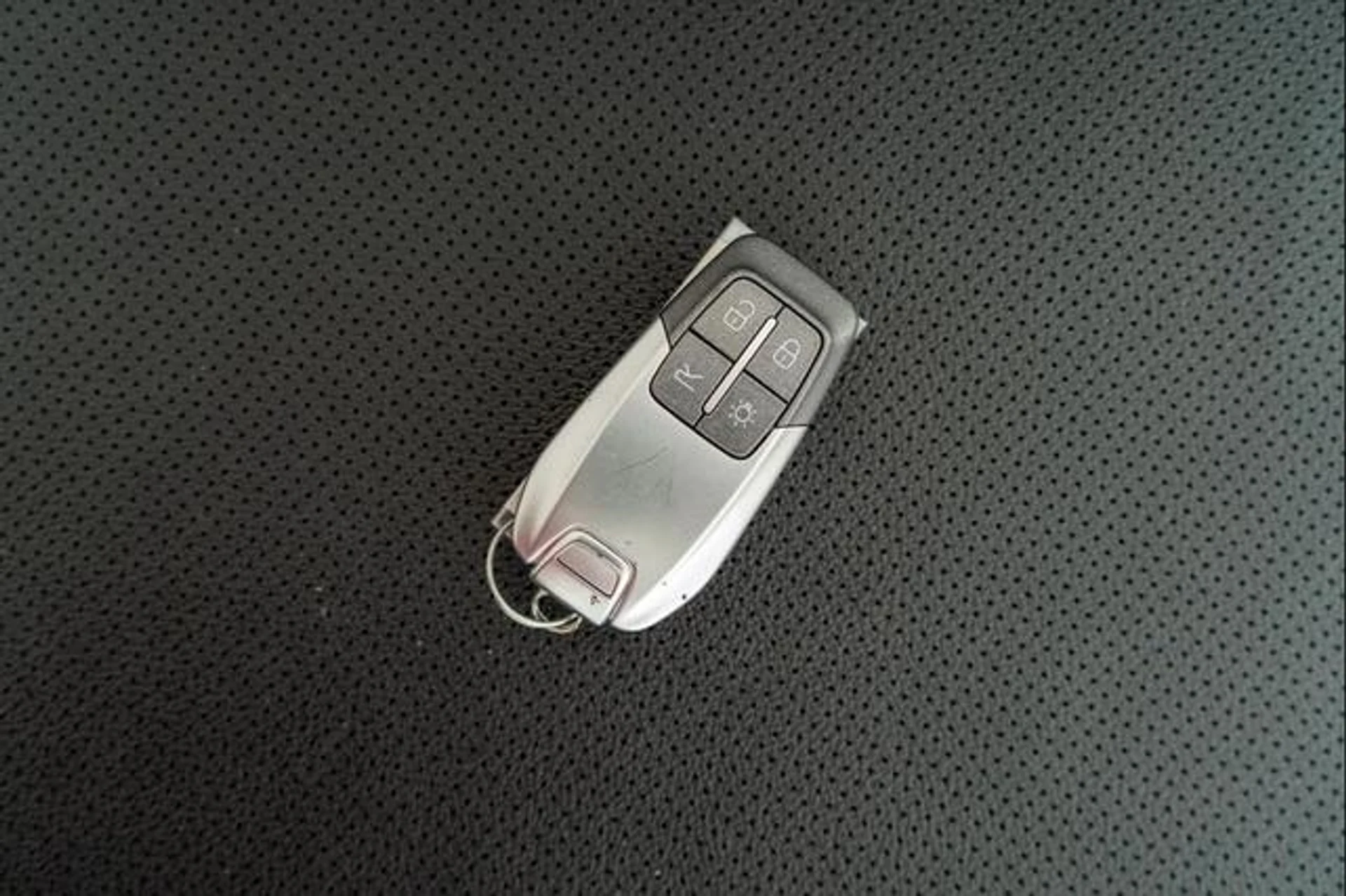 mph020_448266609_V93_Tp_Qy_Cvgh_Nt_G9o_Bd9h_B_Ekw_099854d854