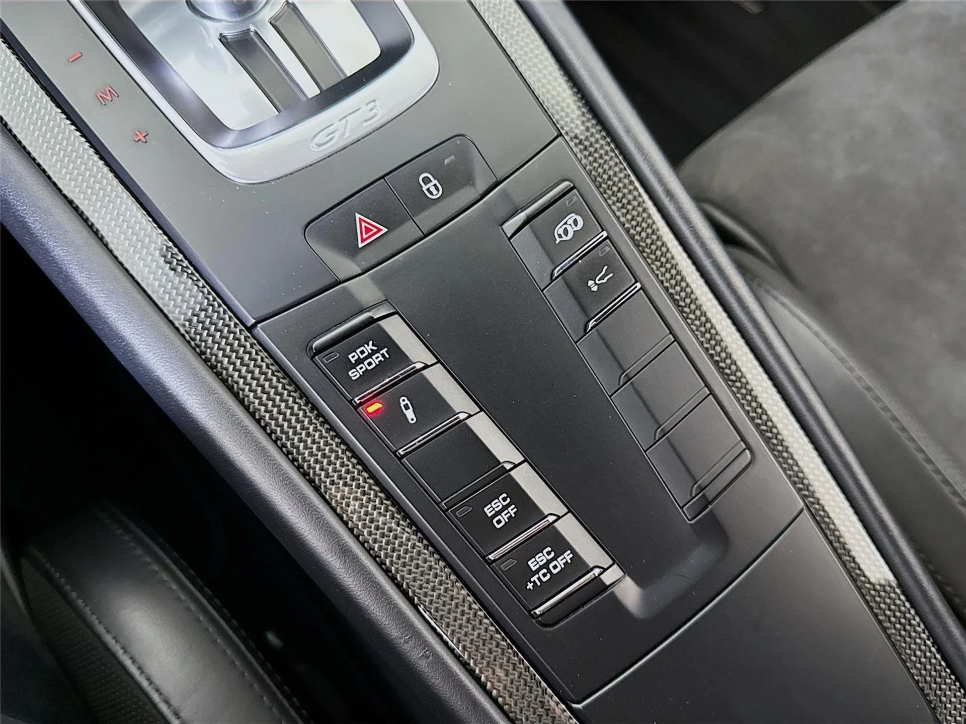 mph020_449152963_59e118938f11cfb18d5715c6addcd7cf_fcb76fd50b