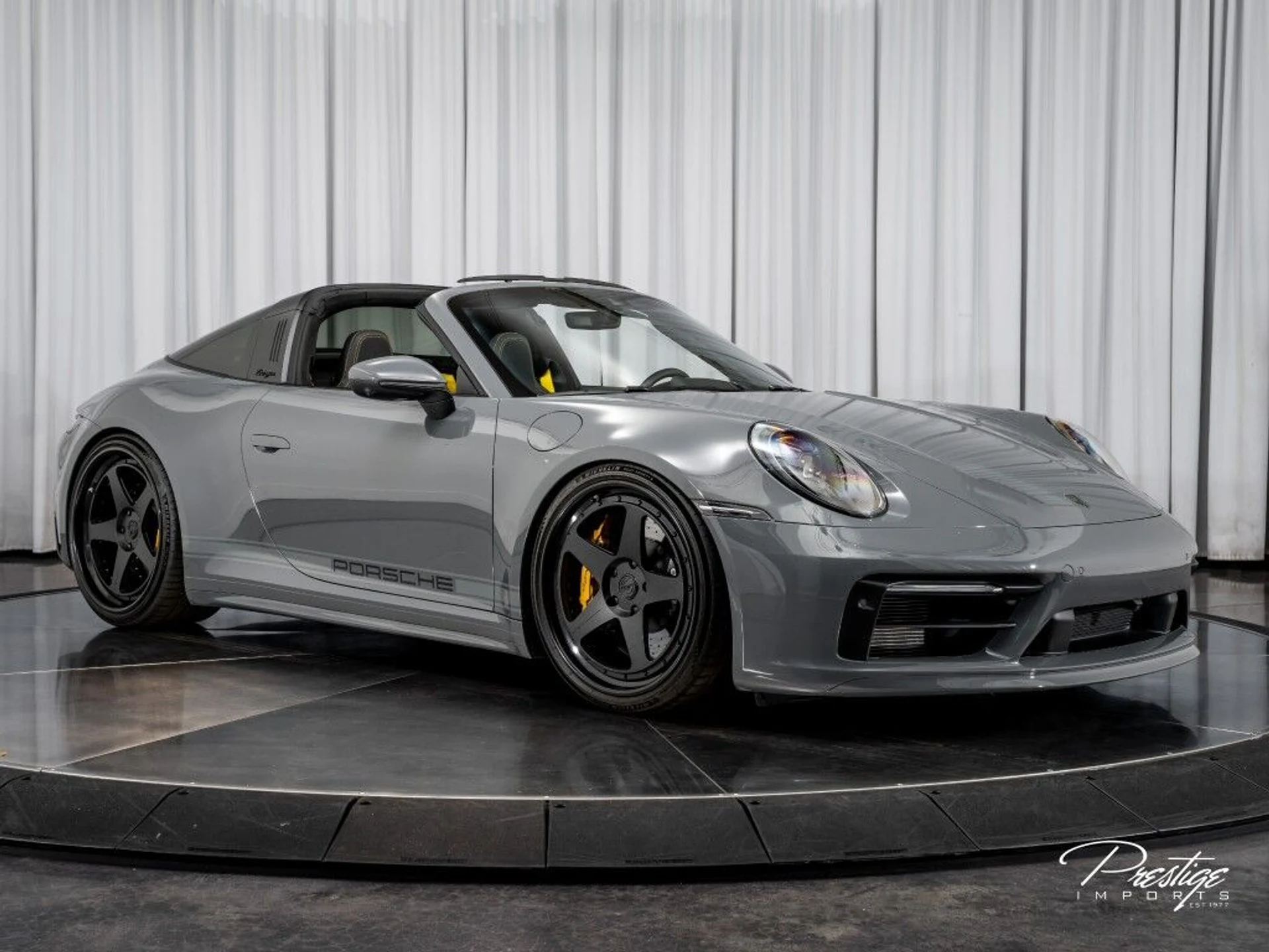 mph020_449539429_ed202837dc2396548ffdede8af32b703_a19e0cf421