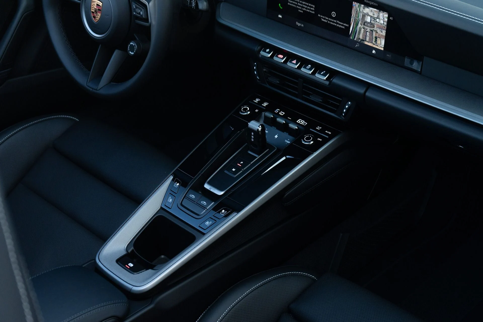 mph020_450903818_Used_2026_Porsche_911_Targa_4_S_1780095629_73a66106be
