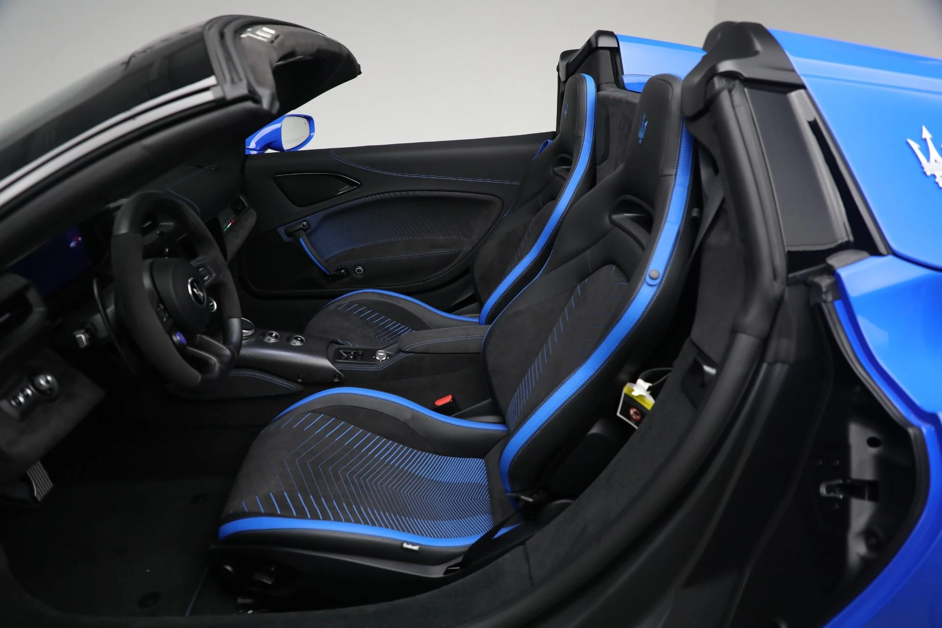 mph020_459086028_New_2024_Maserati_MC_20_Cielo_e7e9ade55a