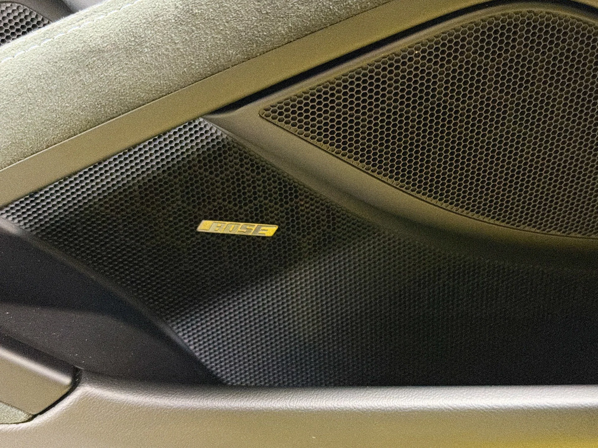 mph020_464669078_5666c79ee7a4beeb5b2e0d62074095d6_abaca313e2