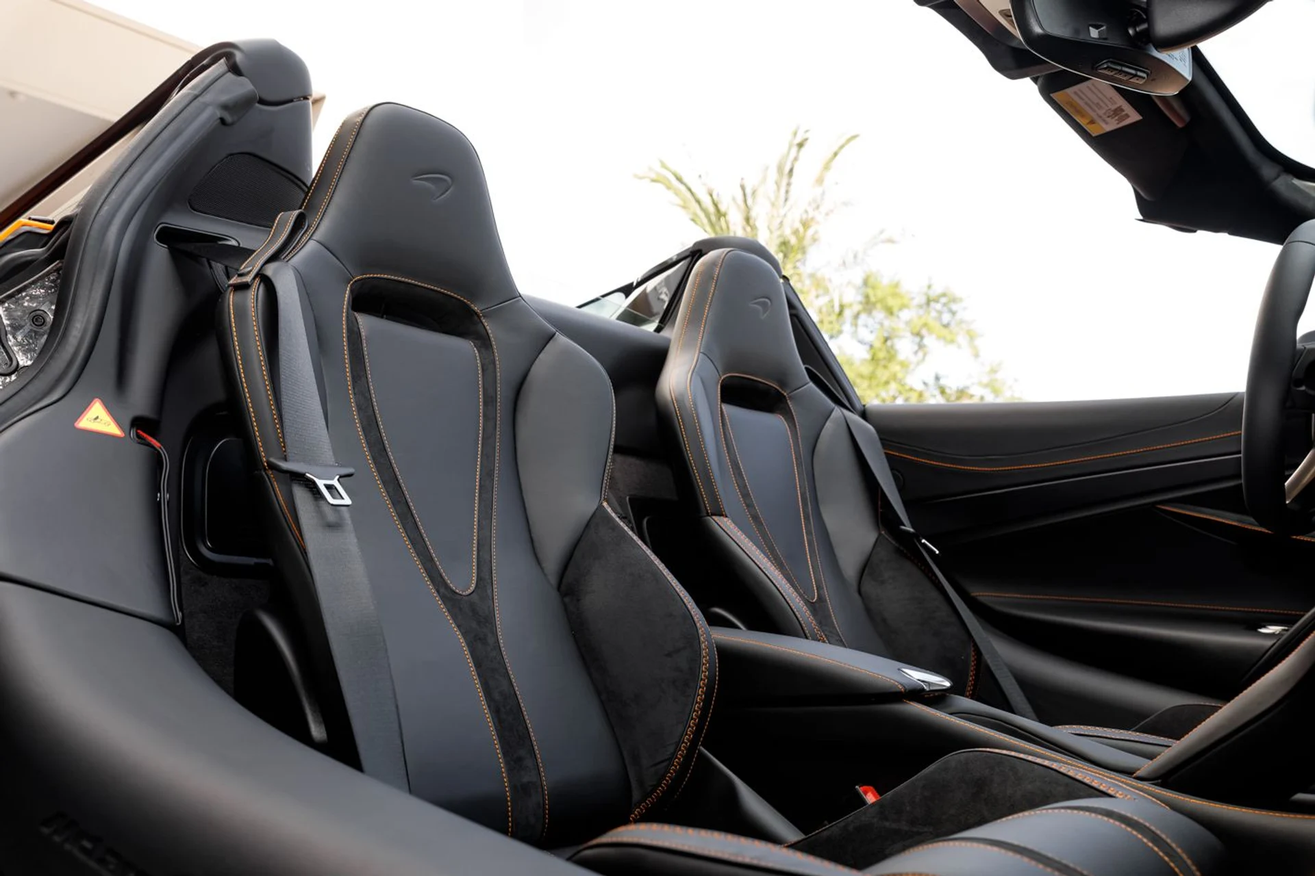 mph020_471672204_601_p21_l_9c76604779