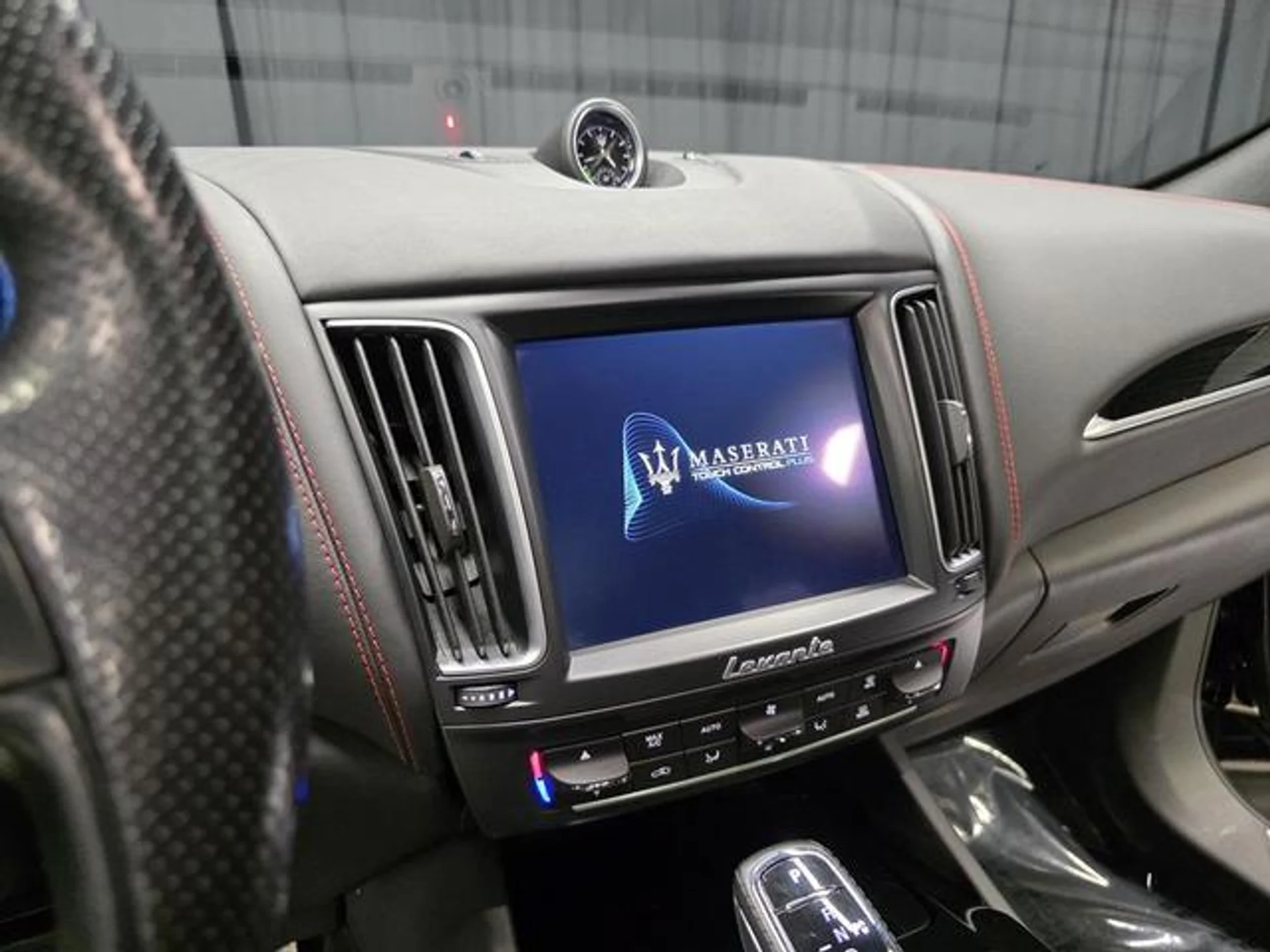 mph020_473185837_Qft_Nl_Dj_Ogkvd_J4lw_E_1_S0_OJA_e725fae904