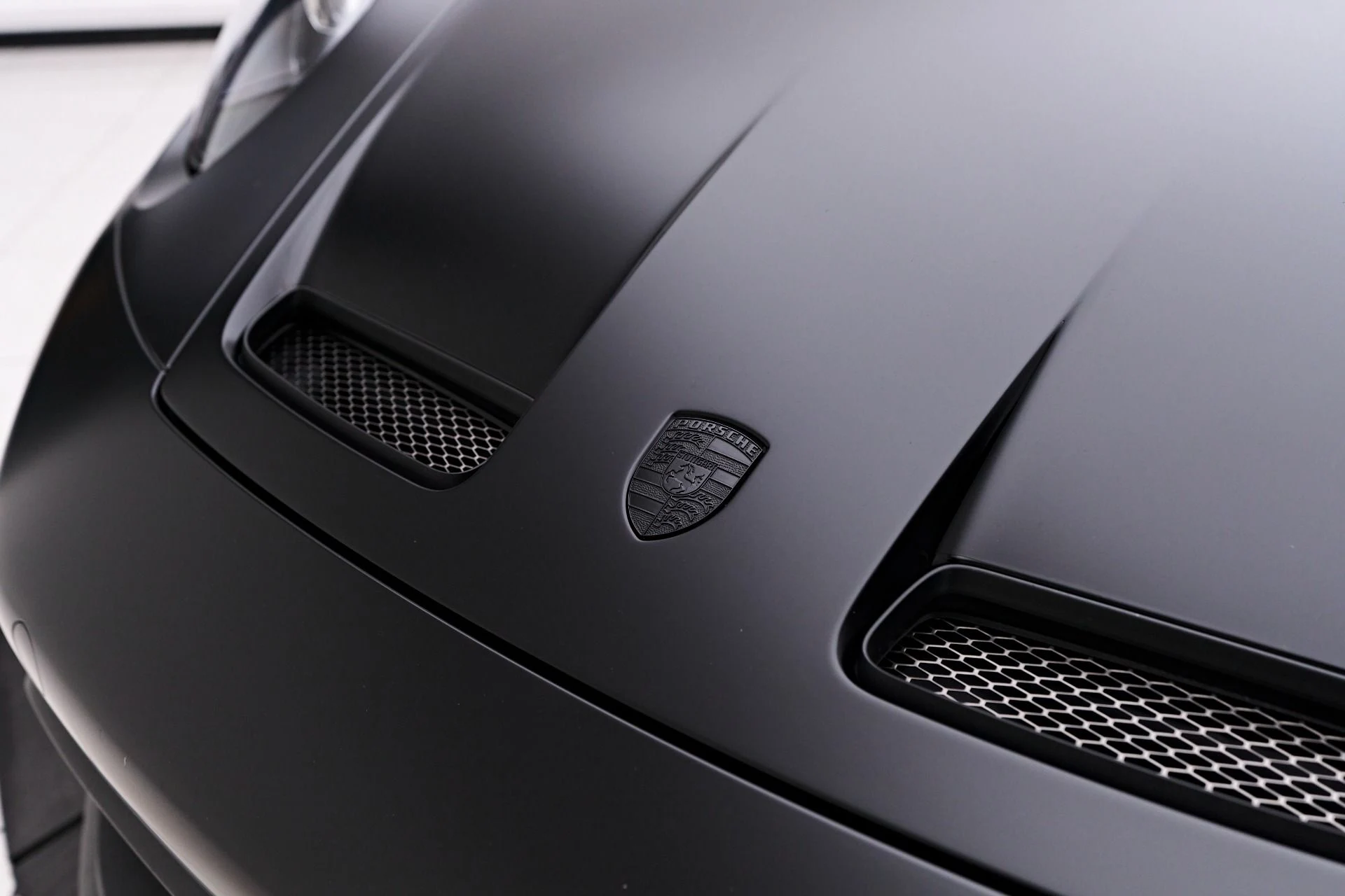 mph020_473817310_Used_2022_Porsche_911_GT_3_1755812592_b25986e3f6