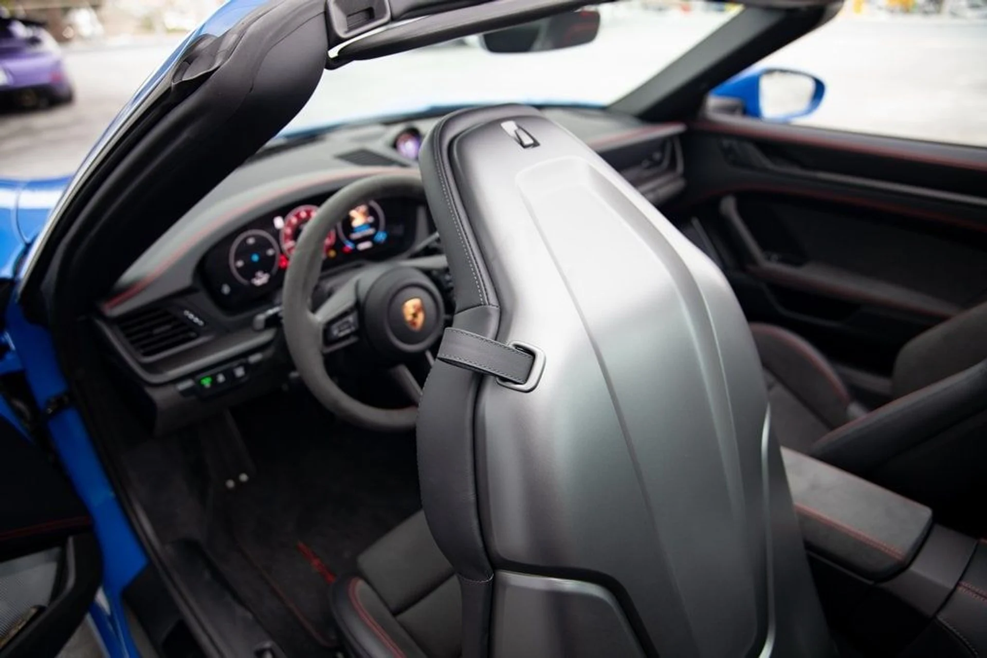 mph020_477220577_d21ce8d7726f3c2bdc0e5774f8bce9d4x_4dd91ce9c7