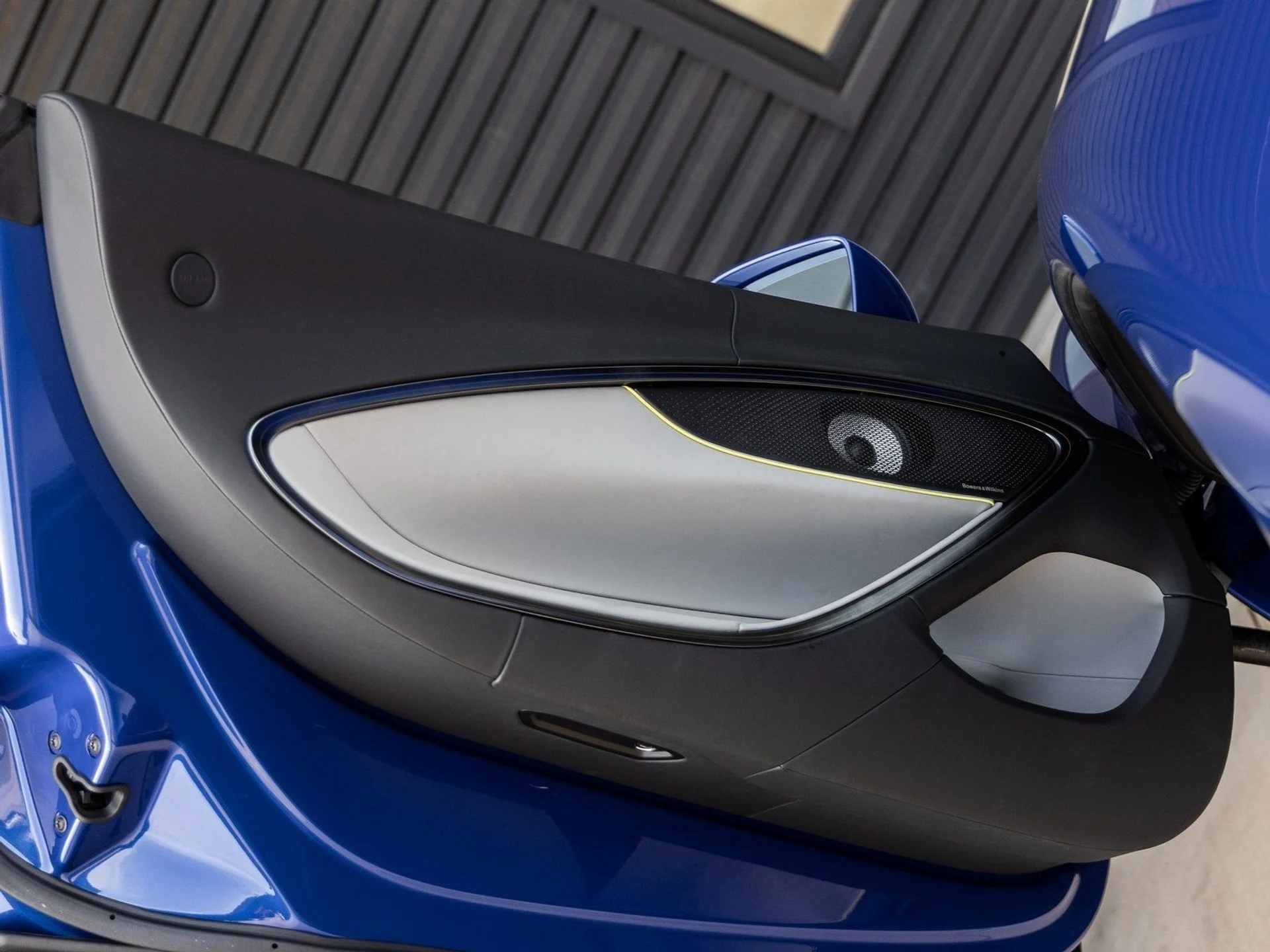 mph020_480838503_21_33598c1d03