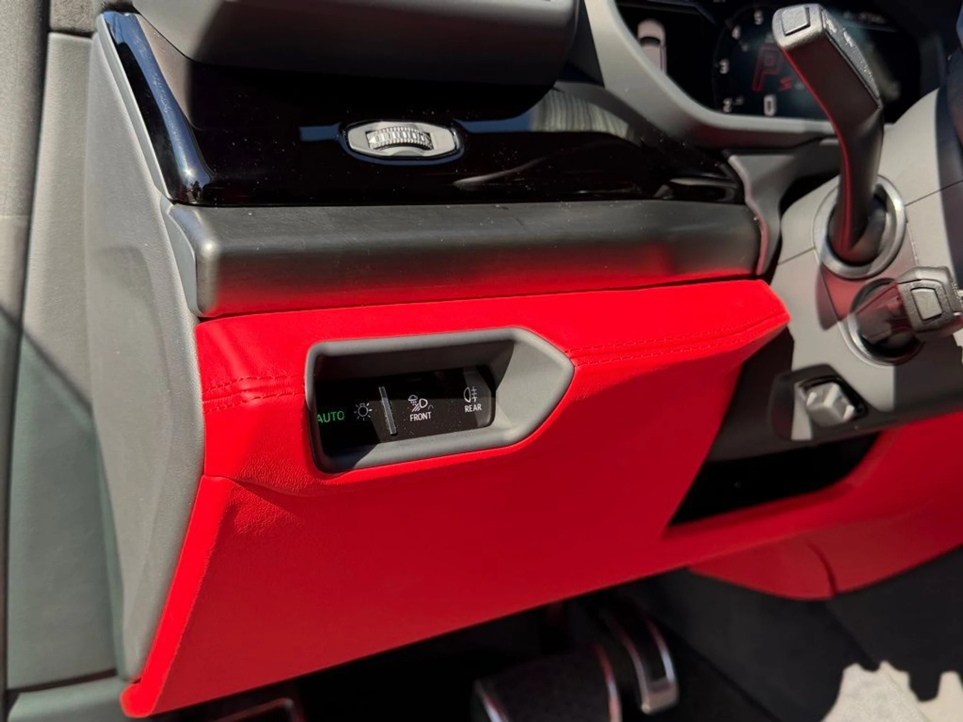 mph020_485249375_a631d08d3096190c19d303436f1f6d6cx_94d5b5f424